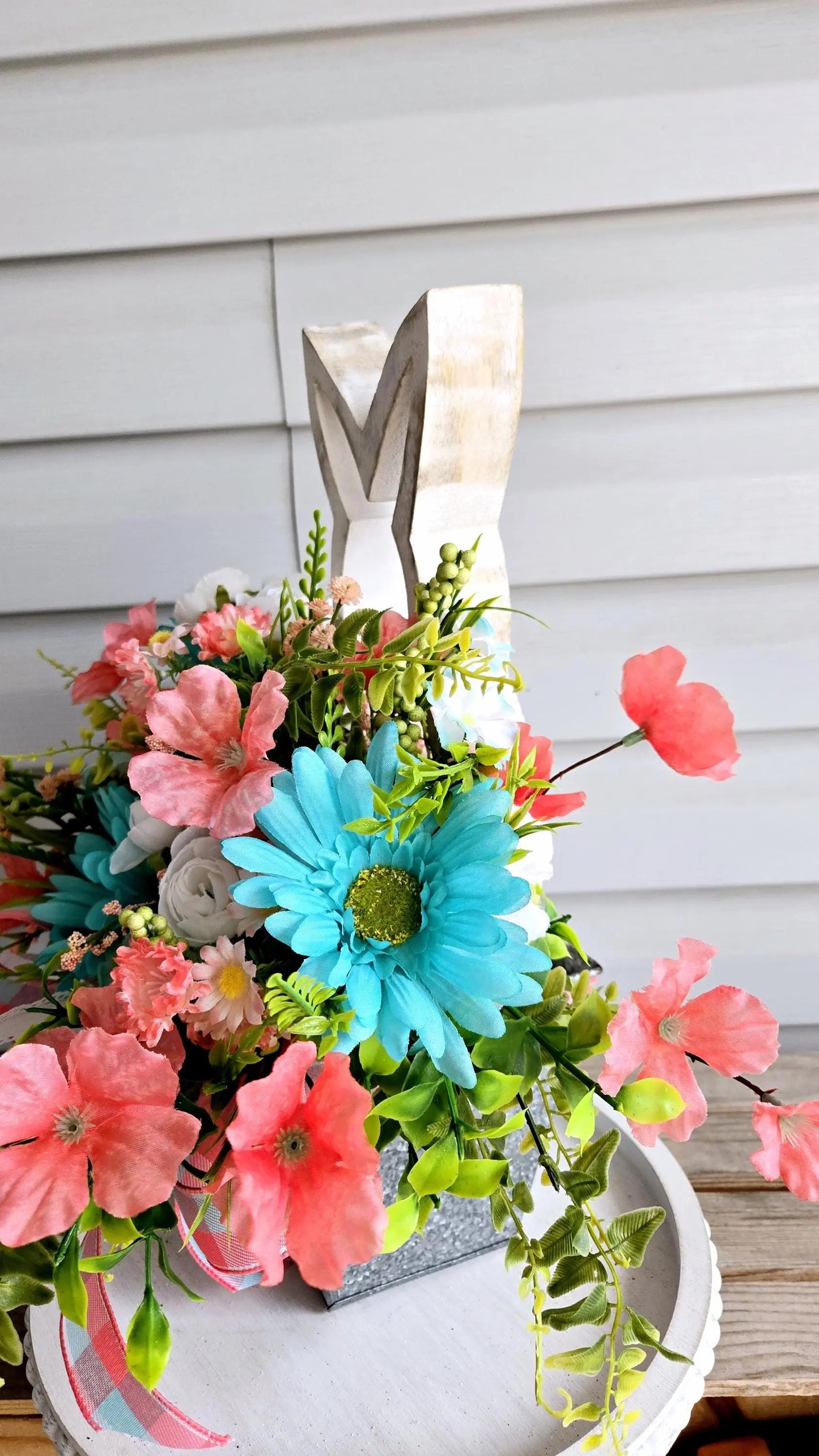 Rustic Easter Wood Bunny Floral Centerpiece Arrangement Stuffs n Things by JD