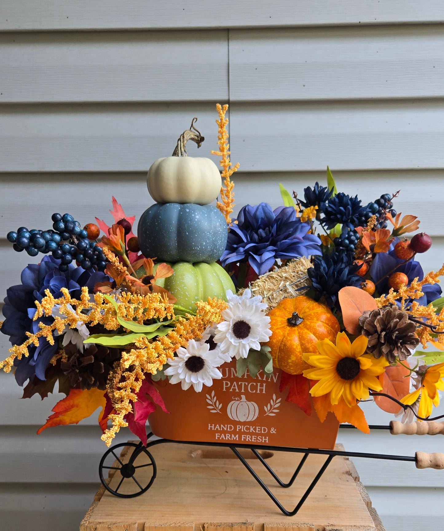 Fall Centerpiece with Stacked Pumpkins – Wagon Farmhouse Pumpkin Patch Autumn Arrangement