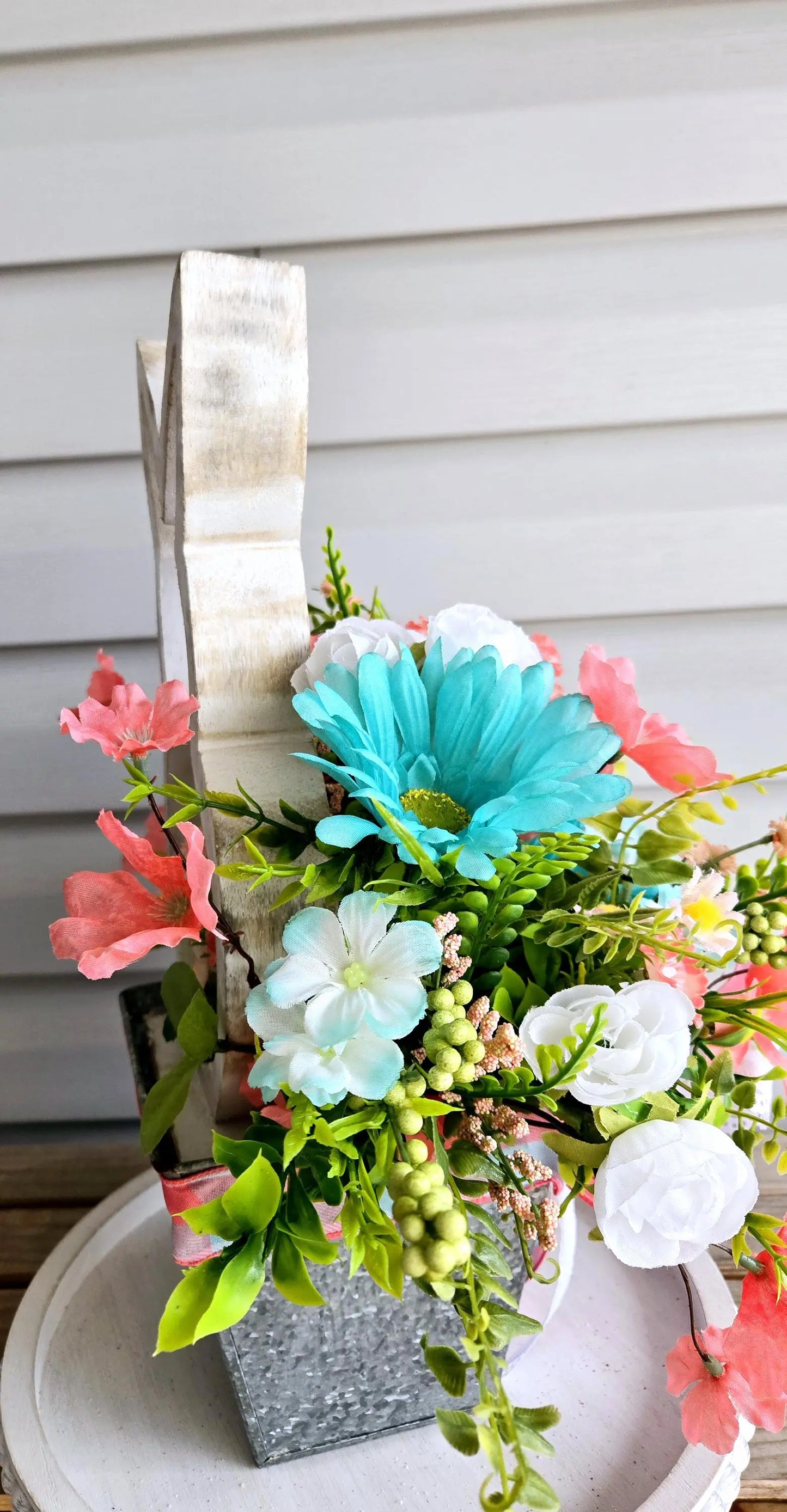 Rustic Easter Wood Bunny Floral Centerpiece Arrangement Stuffs n Things by JD