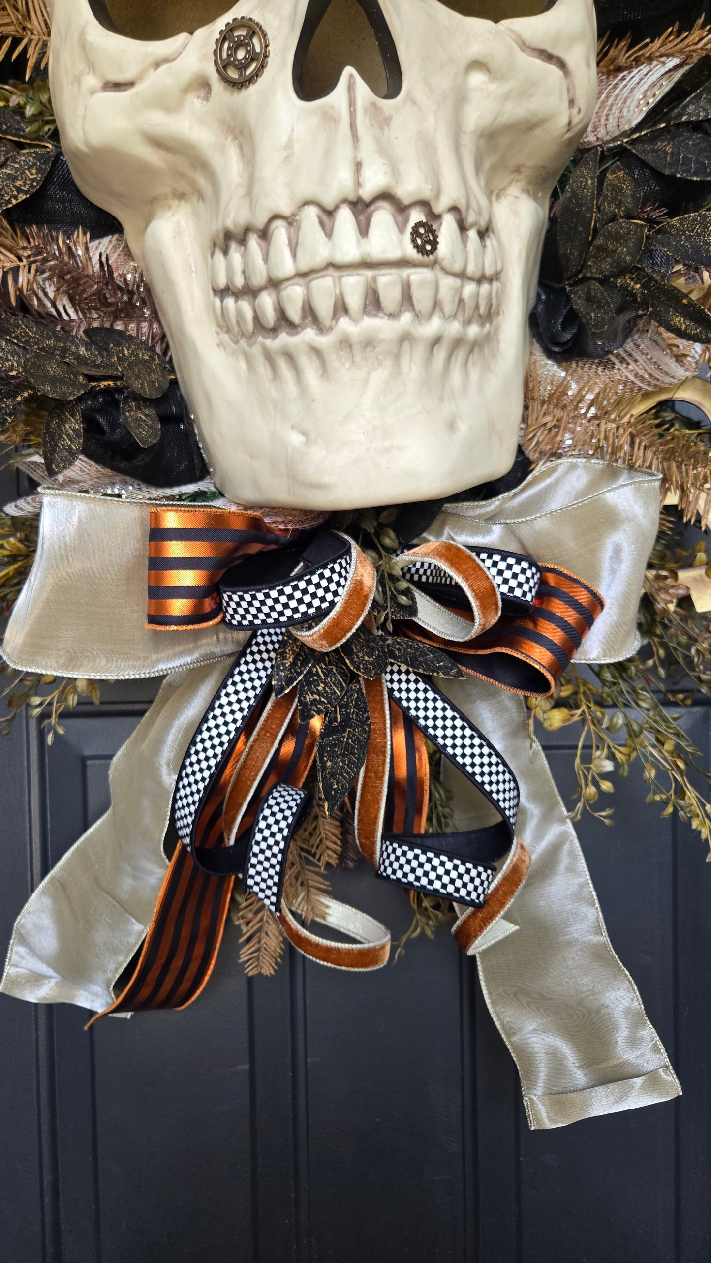 Halloween Wreath - Steampunk Skull with Top Hat