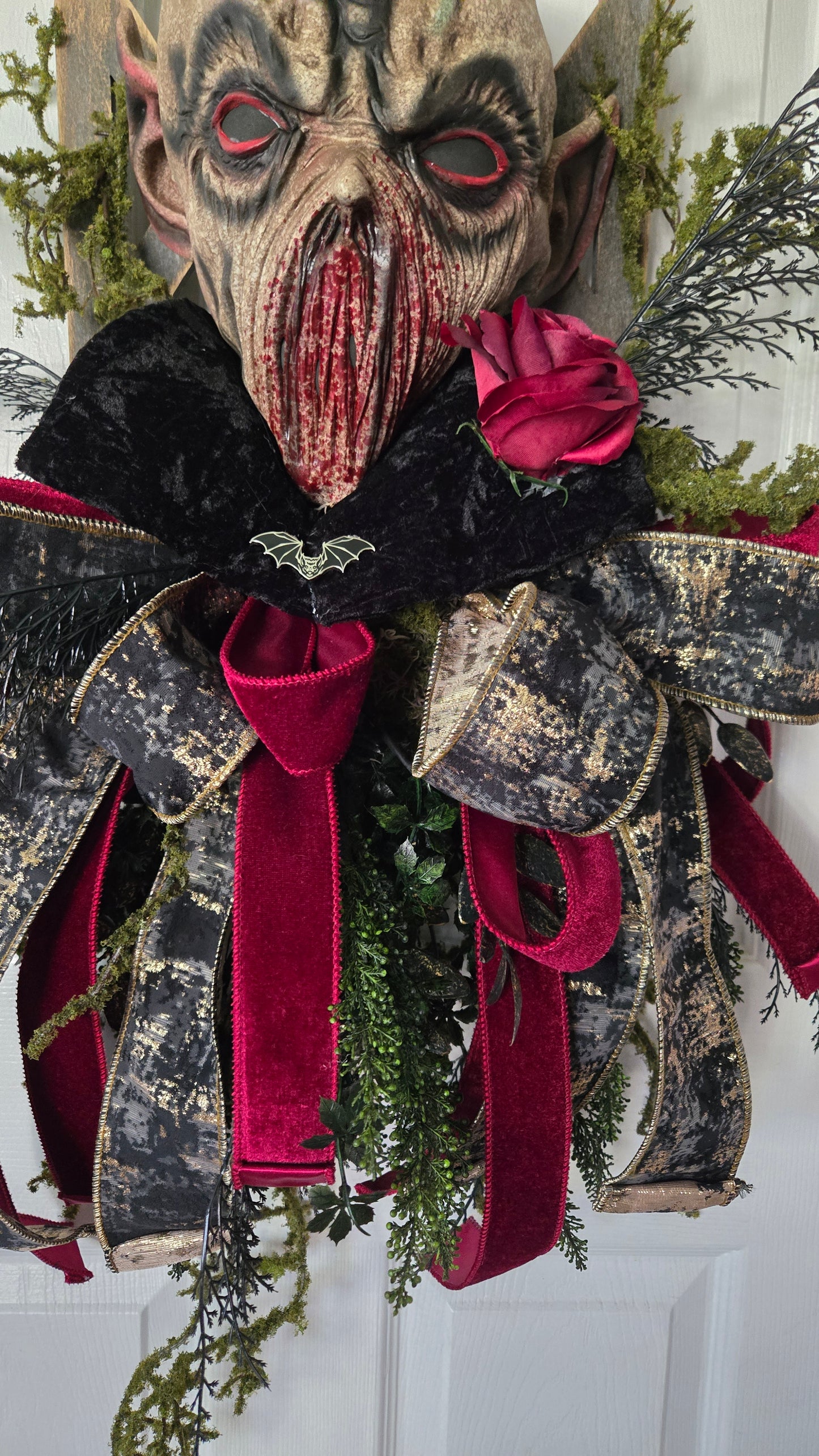 Creepy Halloween Wreath - Nosferatu Vampire Gothic Wall Hanger