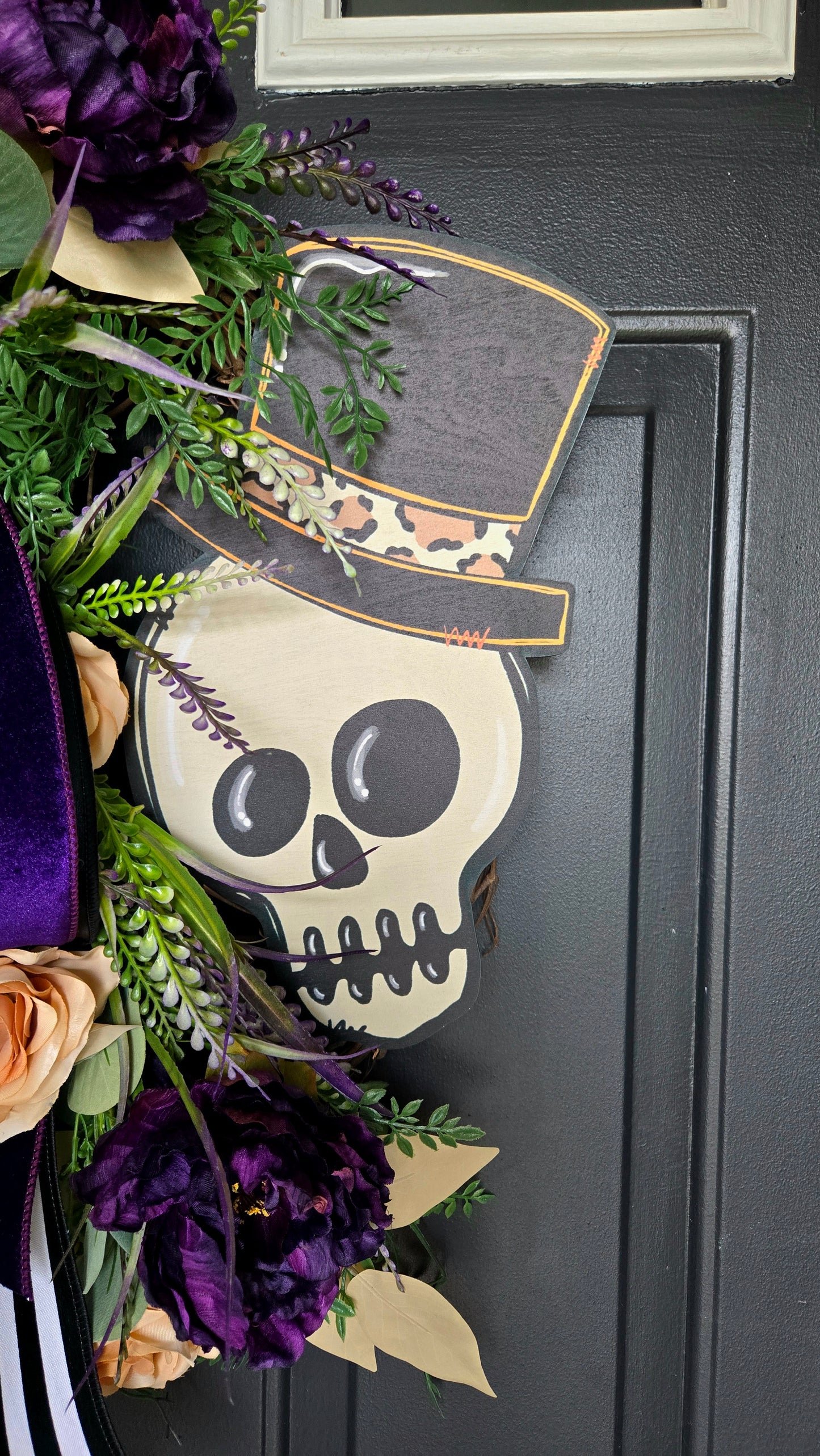 Chic Halloween Skull Wreath – Leopard & Velvet Door Décor