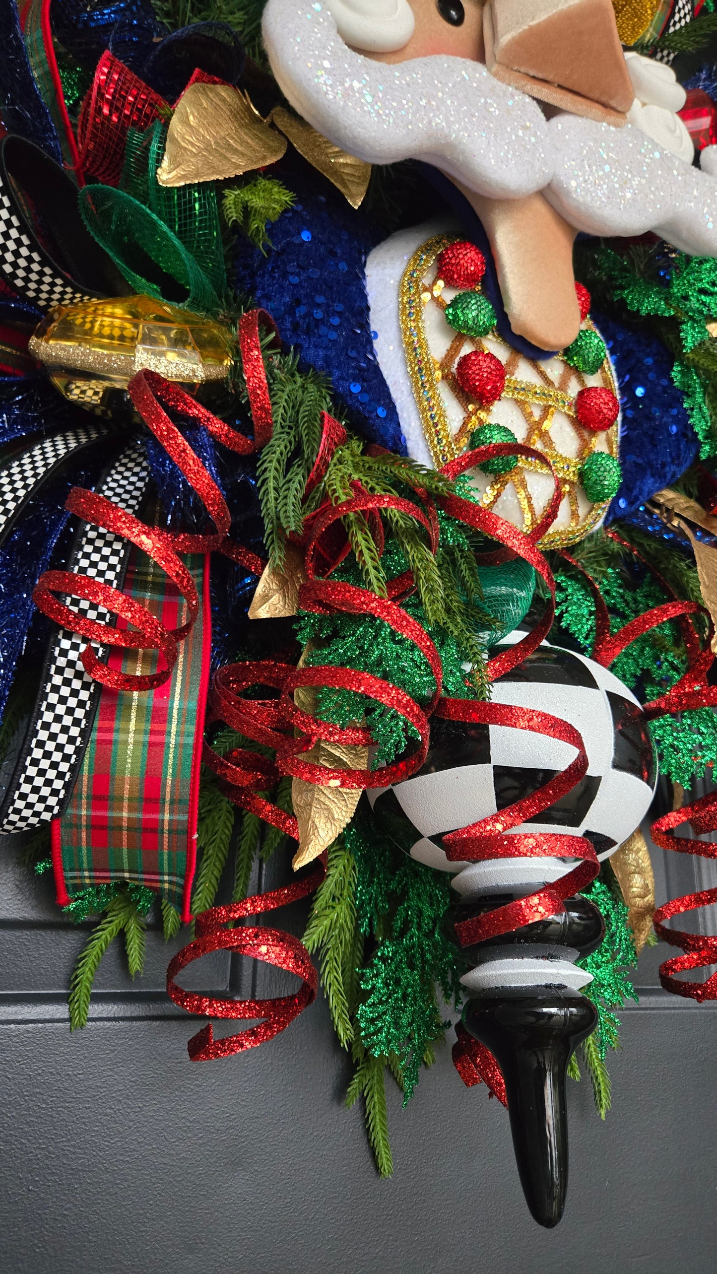 XL Nutcracker Christmas Wreath β Grand Holiday Home Decor with Plaid Ribbon, Gold Accents & Festive Glitter Details