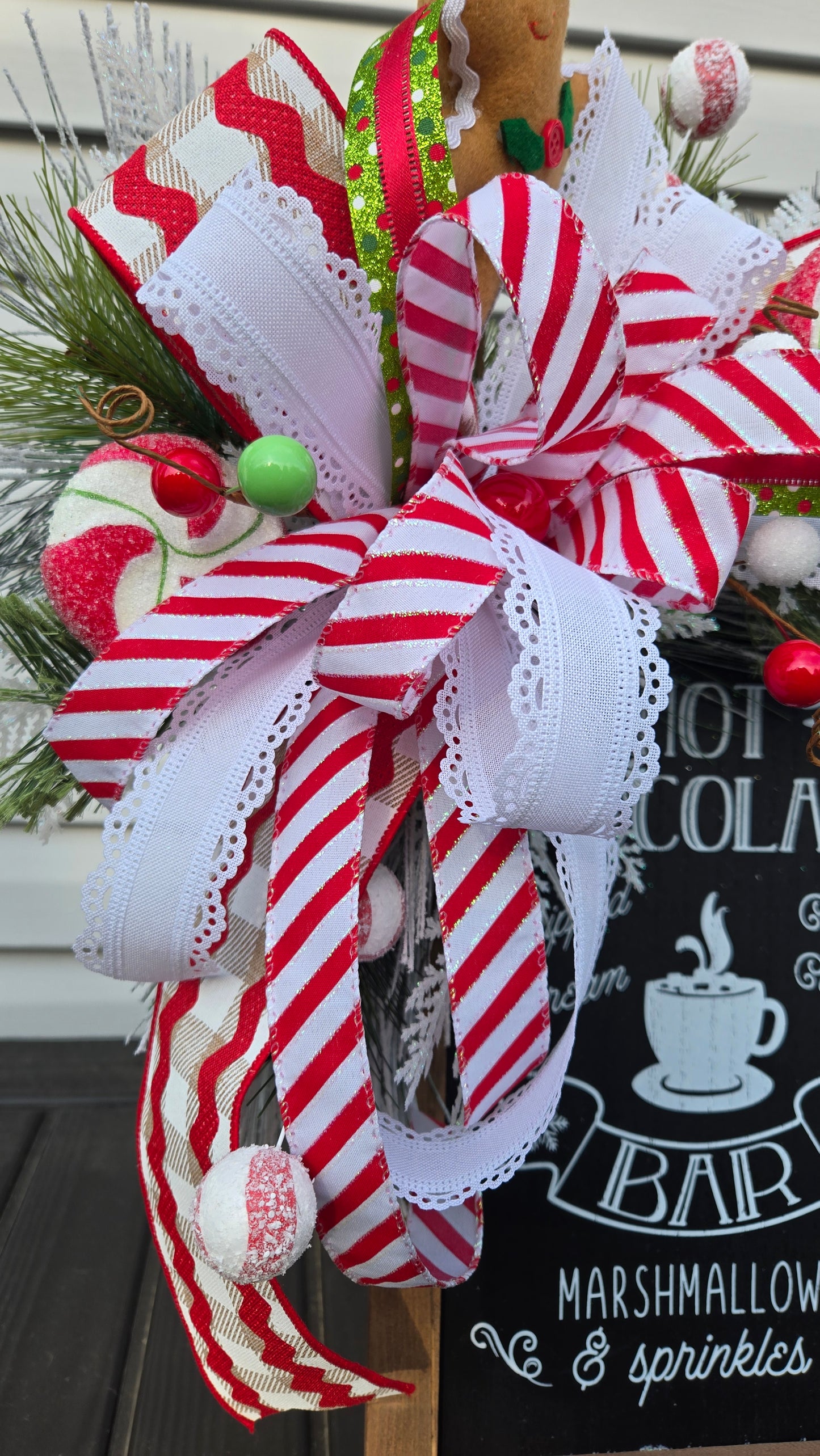 Christmas Hot Chocolate Bar Sign with Gingerbread Swag | Holiday Kitchen Counter & Table Décor