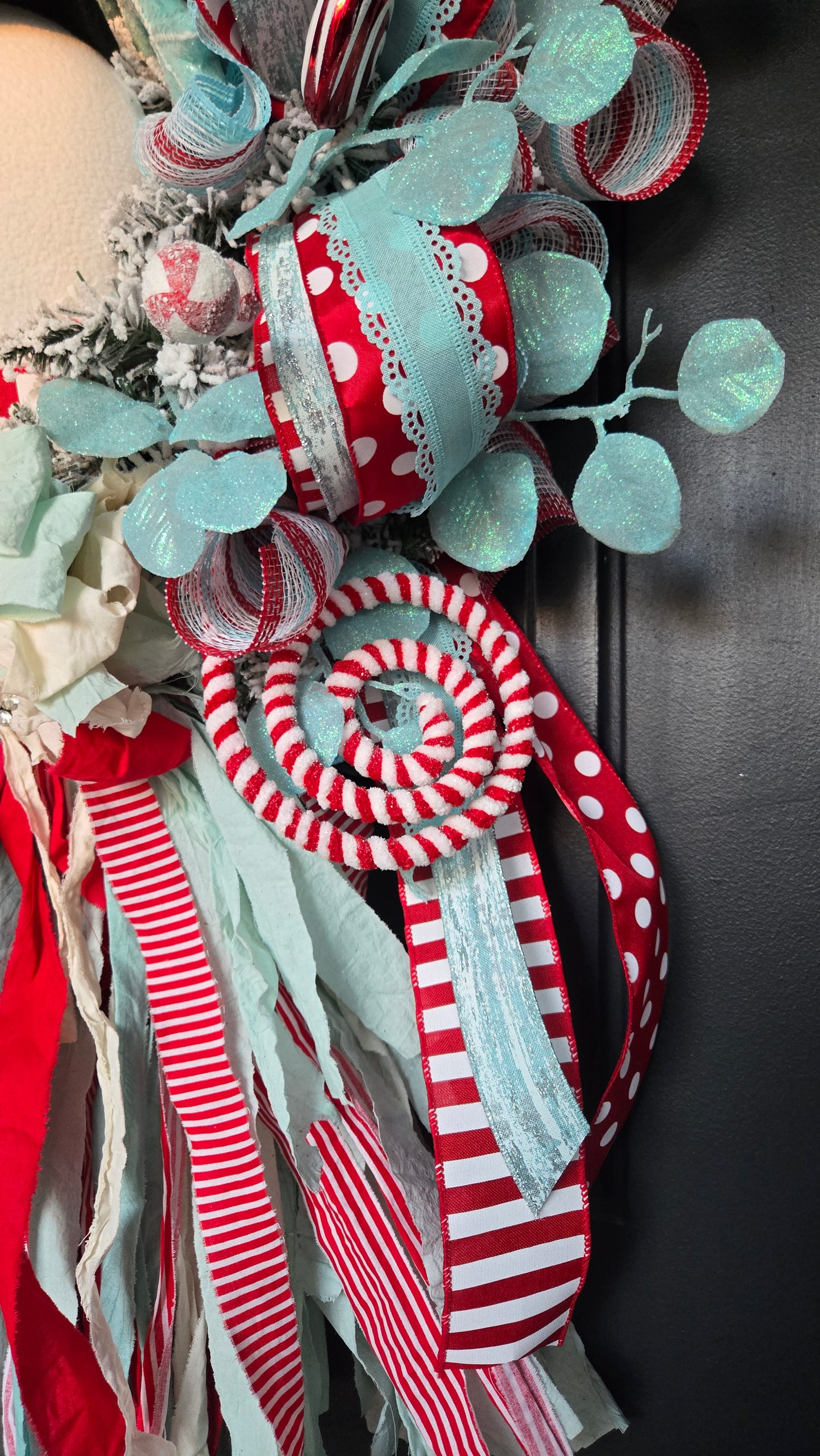 Whimsical Snowman Christmas Wreath with Rag Bow – Peppermint Holiday Door Decor in Red, White & Aqua