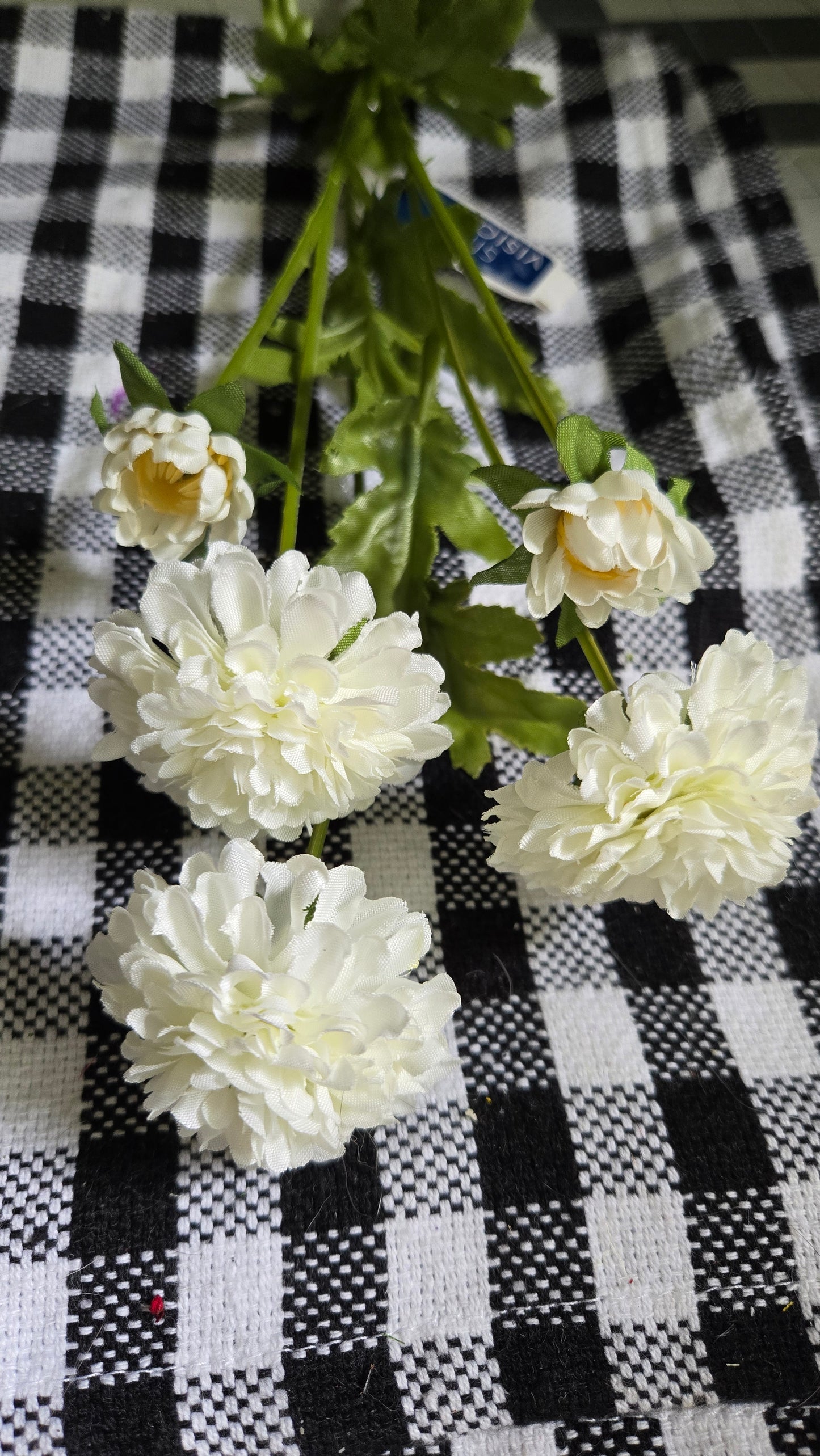 27" Pompon Mum Spray - Multiple Colors