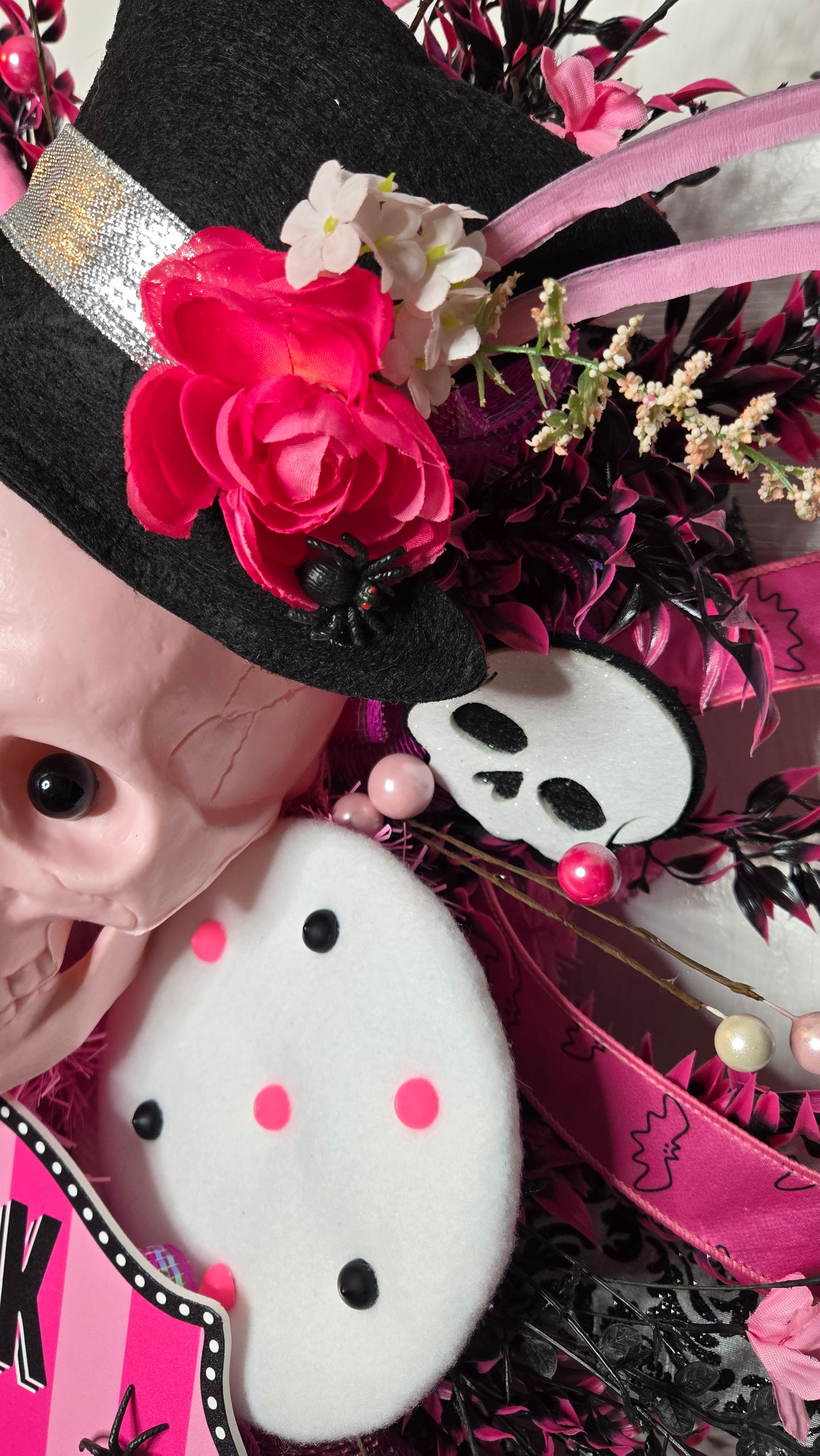 Halloween Swag Wreath – Pink & Black Skull Trick or Treat Door Hanger with Top Hats