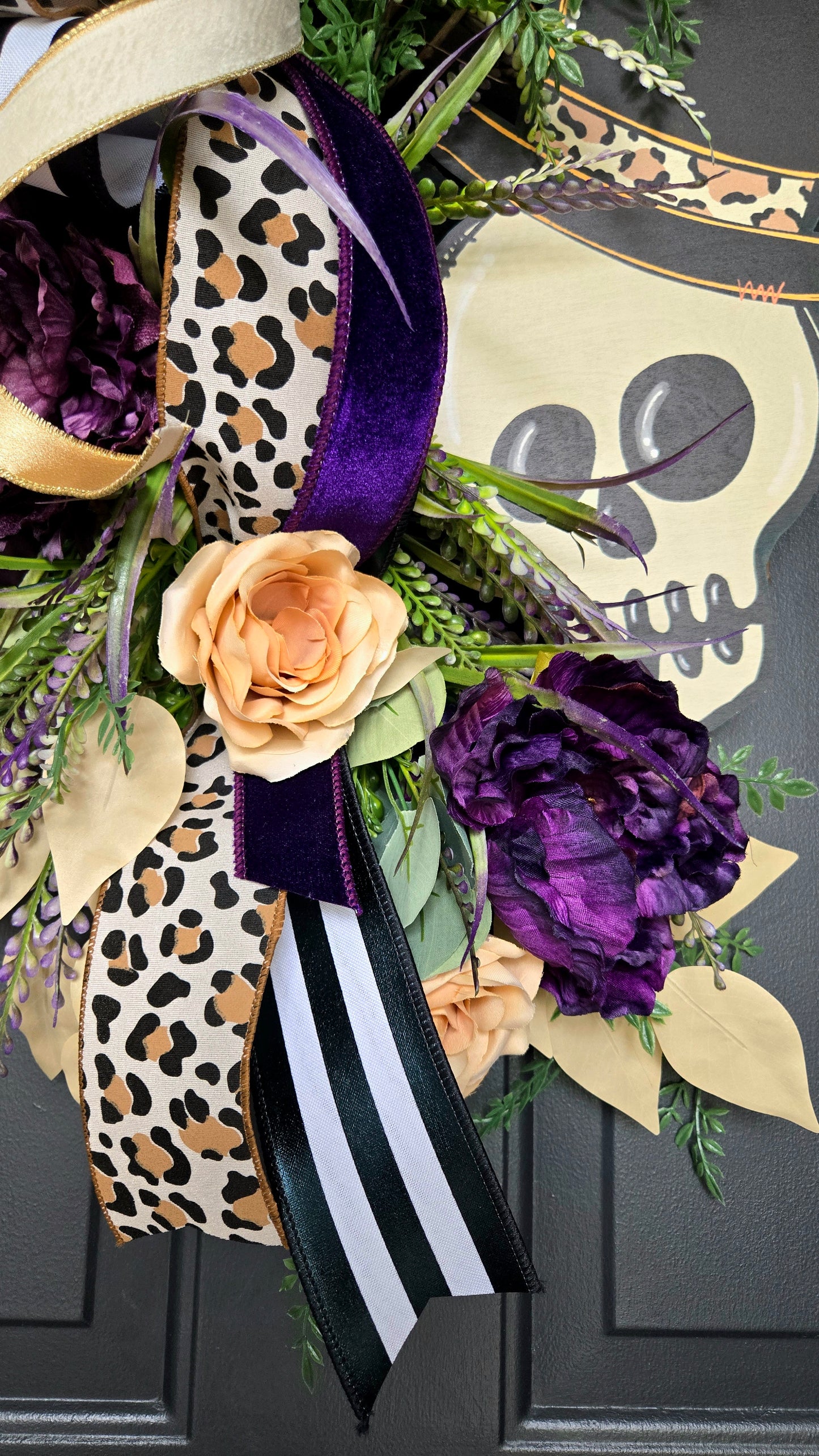 Chic Halloween Skull Wreath – Leopard & Velvet Door Décor