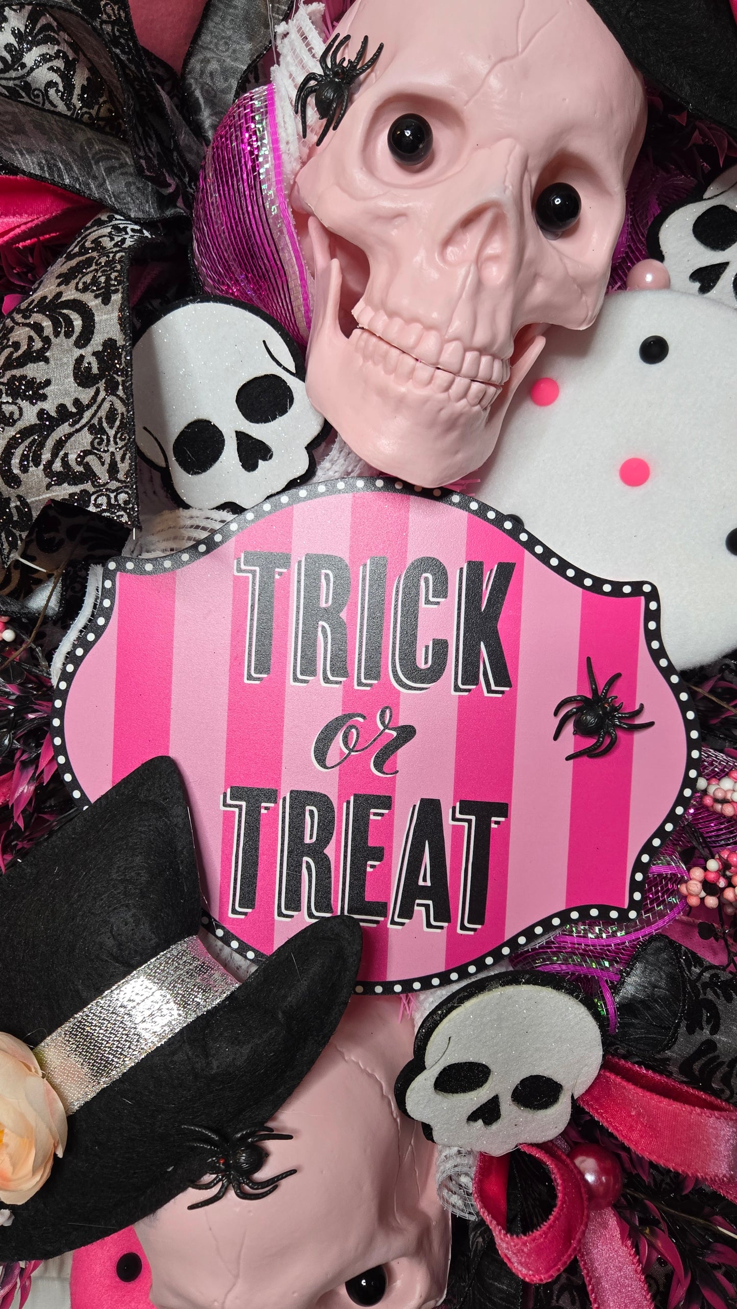 Halloween Swag Wreath – Pink & Black Skull Trick or Treat Door Hanger with Top Hats