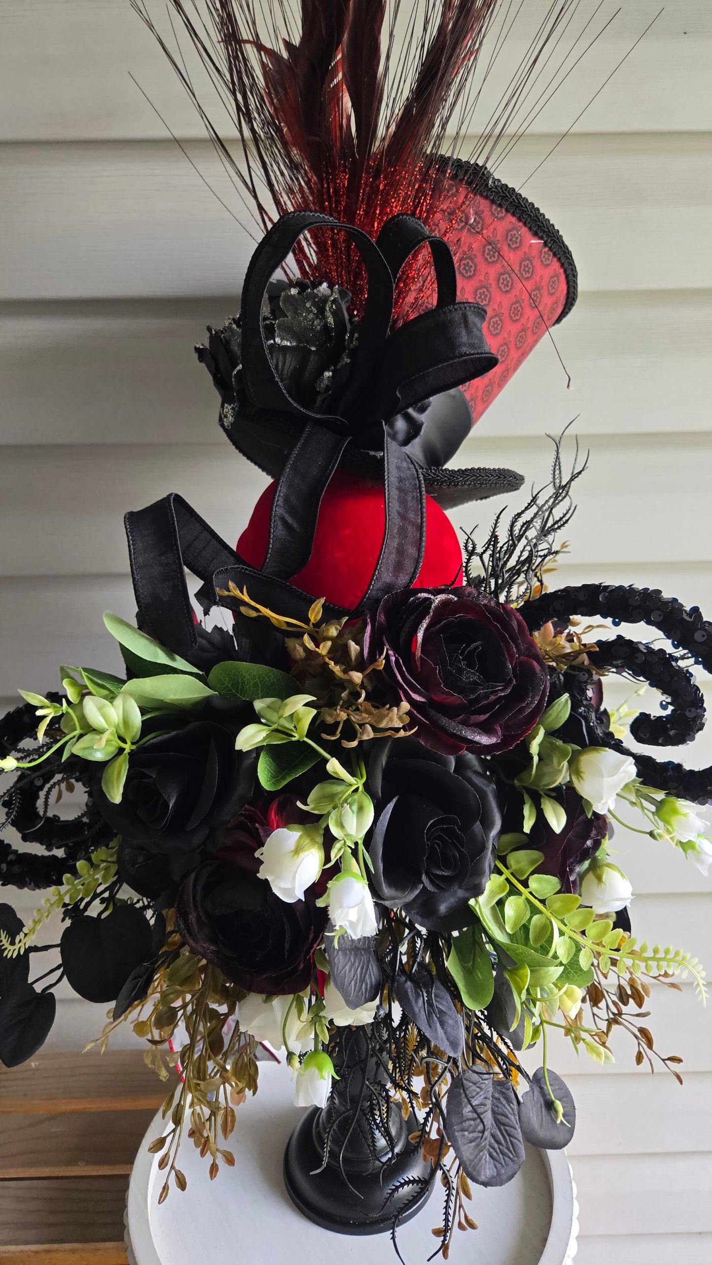 Bram Stoker’s Dracula Inspired Halloween Candlestick - Gothic Skull Haunted Centerpiece with Handmade Top Hat Table Decor