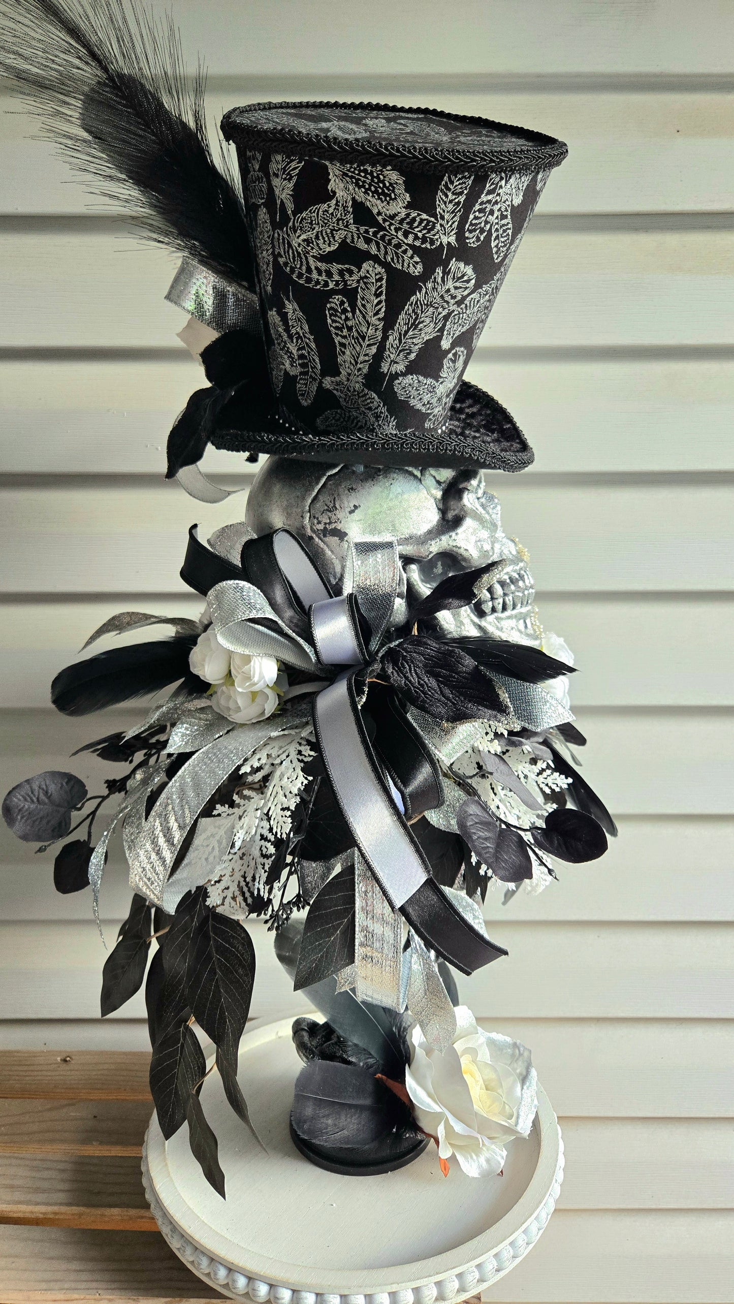 Black & White Gothic Skull Candlestick – Halloween Table Centerpiece with Handmade Top Hat