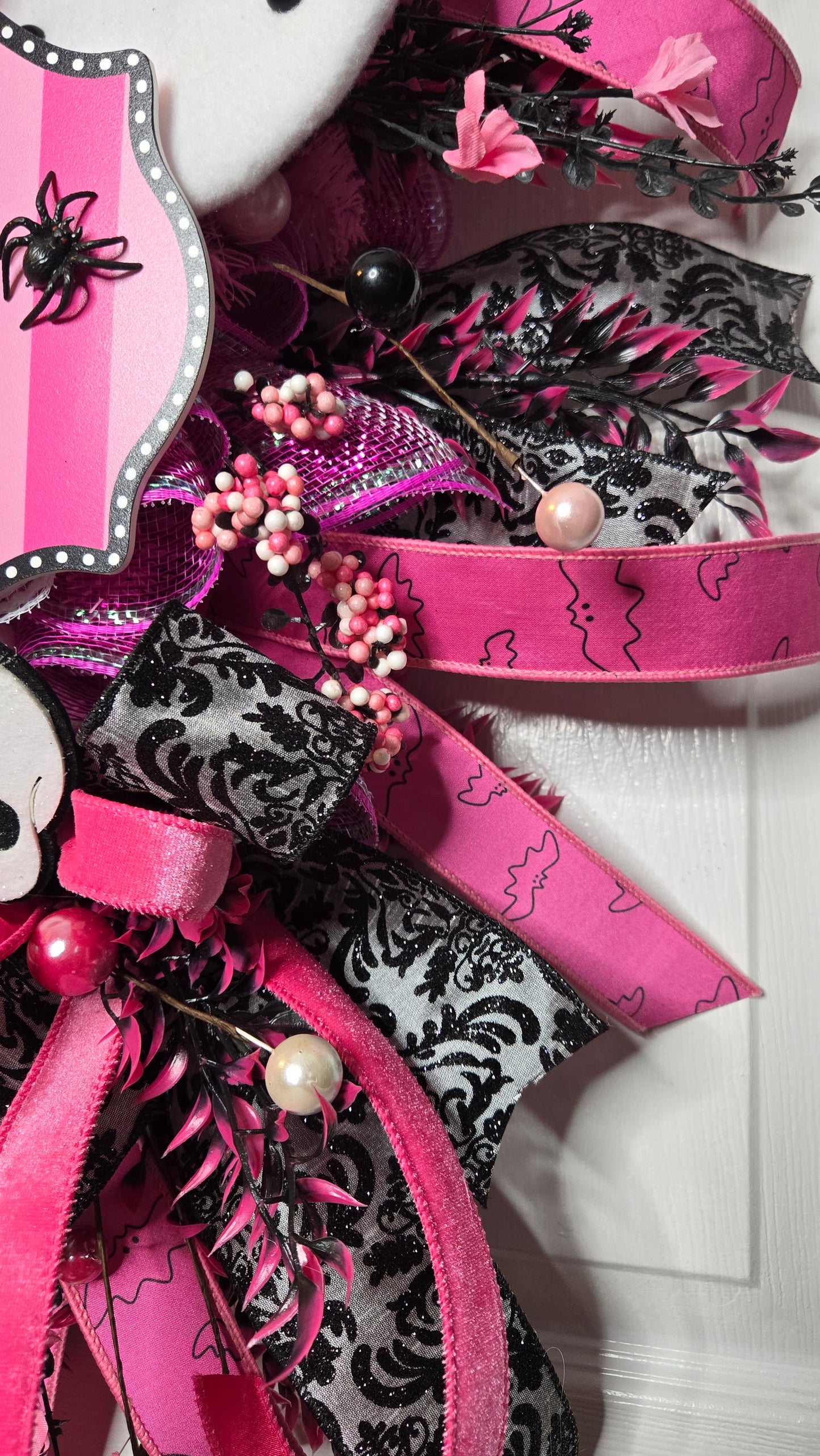 Halloween Swag Wreath – Pink & Black Skull Trick or Treat Door Hanger with Top Hats
