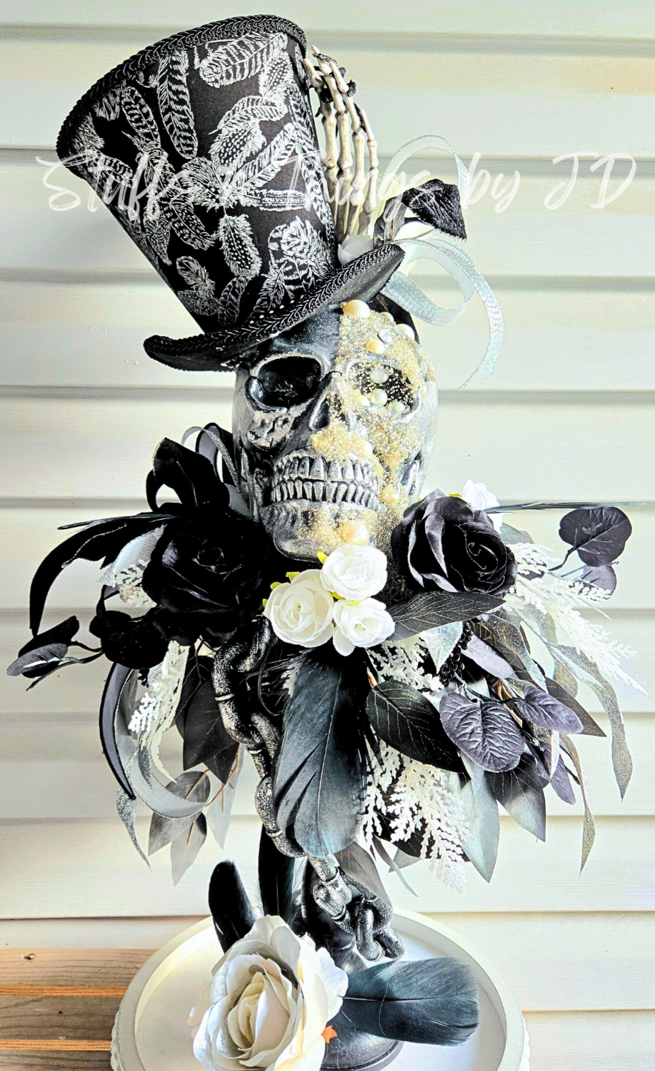 Black & White Gothic Skull Candlestick – Halloween Table Centerpiece with Handmade Top Hat