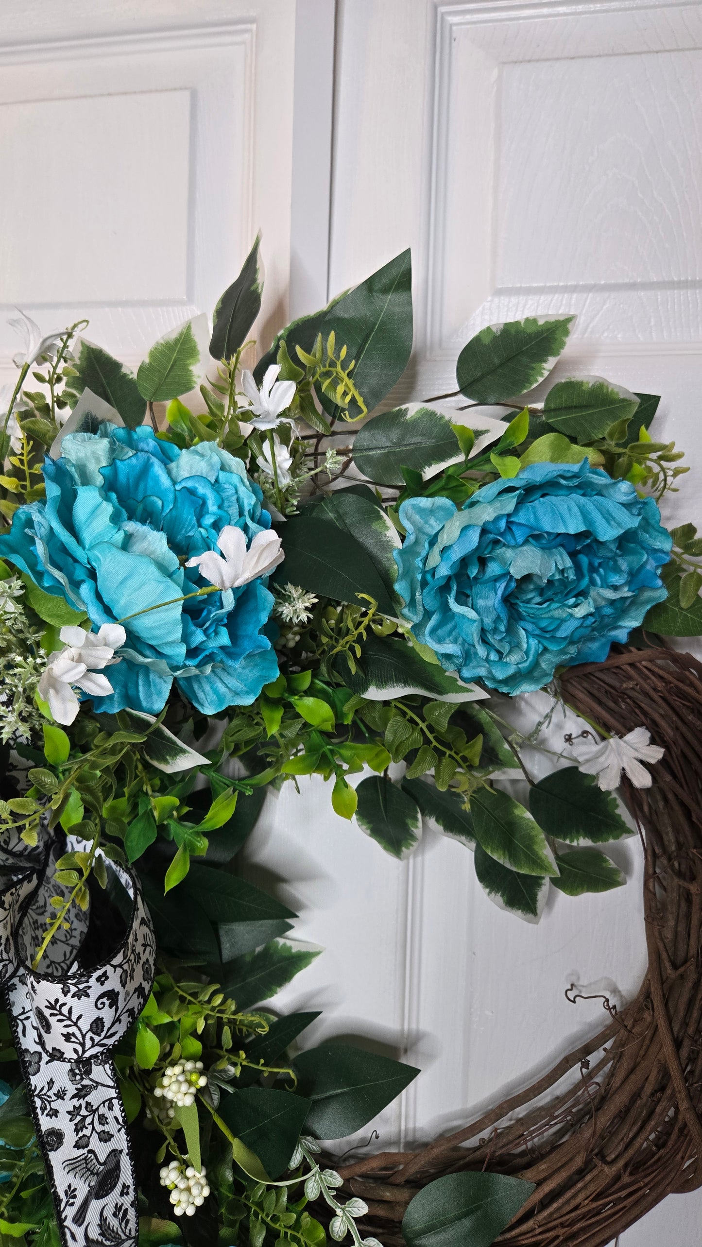 Peony Grapevine Wreath - Elegant Everyday Front Door Decor