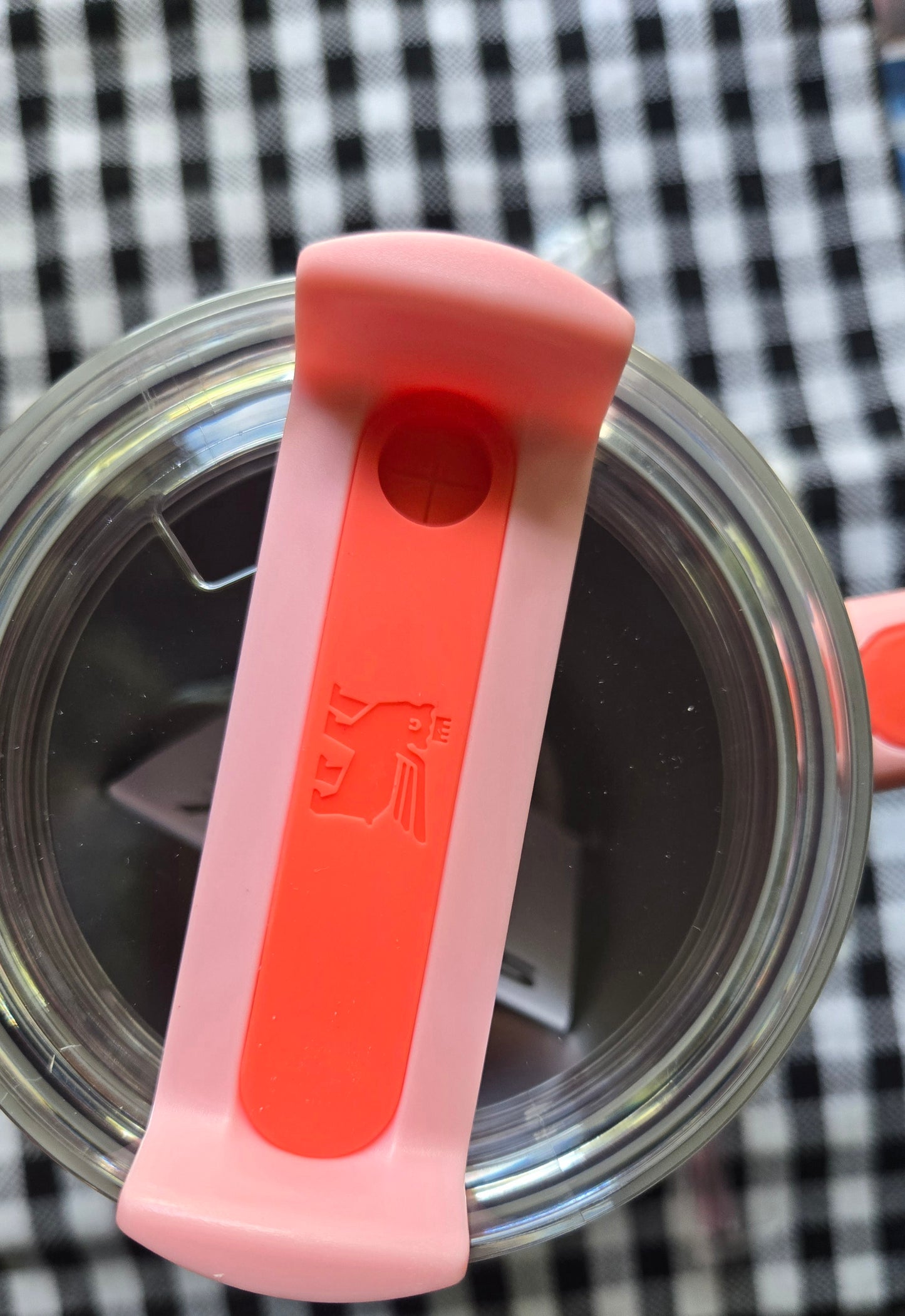 40 OZ Stanley Tumbler - Quencher H2.O FlowState™