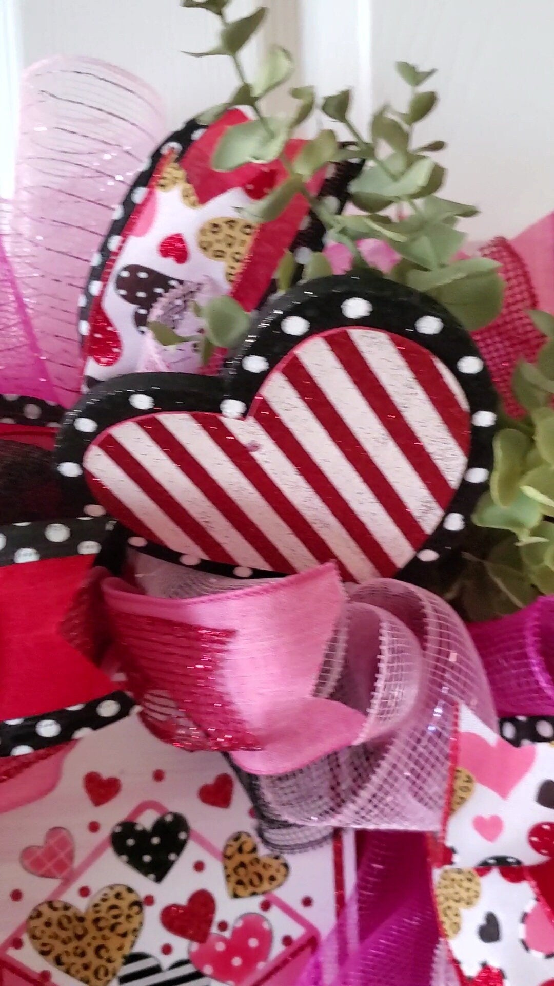 Valentines Wreath, Valentine's Day Gift, Pink Wreath, Heart Wreath, Heart Front Door Decor, Love Wreath, Red and Pink Wreath, Sending Love My Store