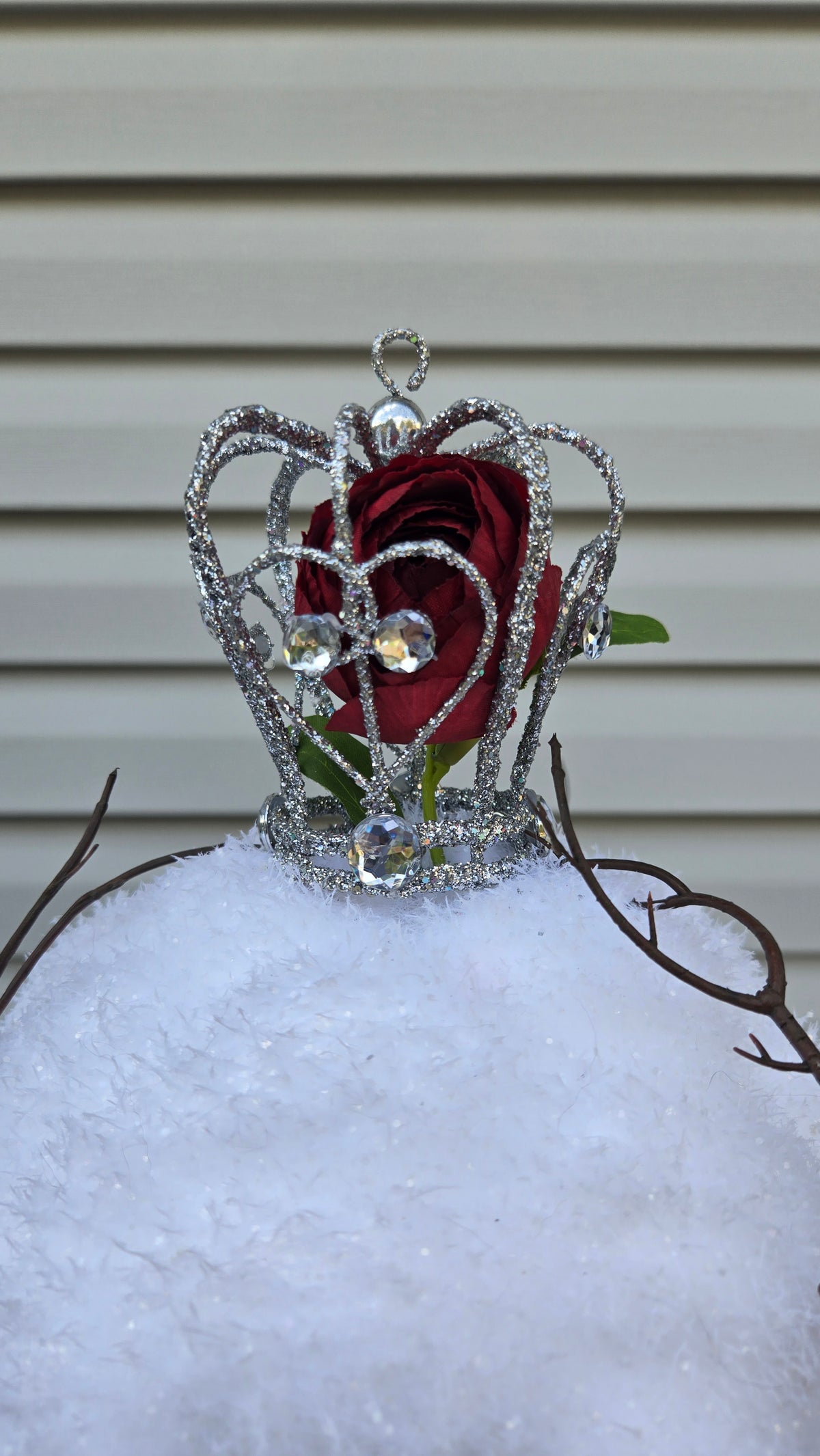 Enchanted Rose Christmas Centerpiece | Beauty and the Beast Inspired Holiday Decor | Disney Inspired Winter Fairytale Arrangement