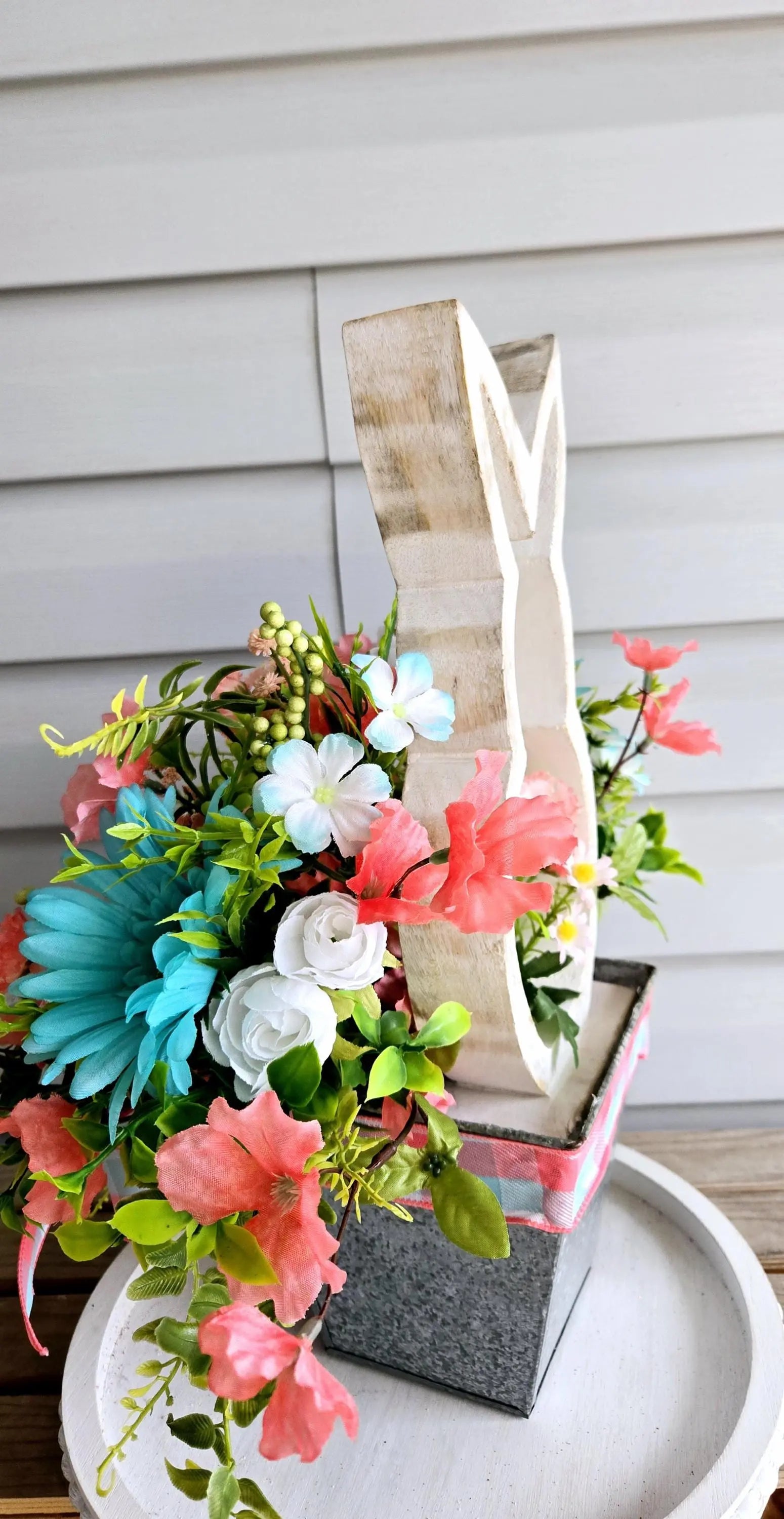 Rustic Easter Wood Bunny Floral Centerpiece Arrangement Stuffs n Things by JD