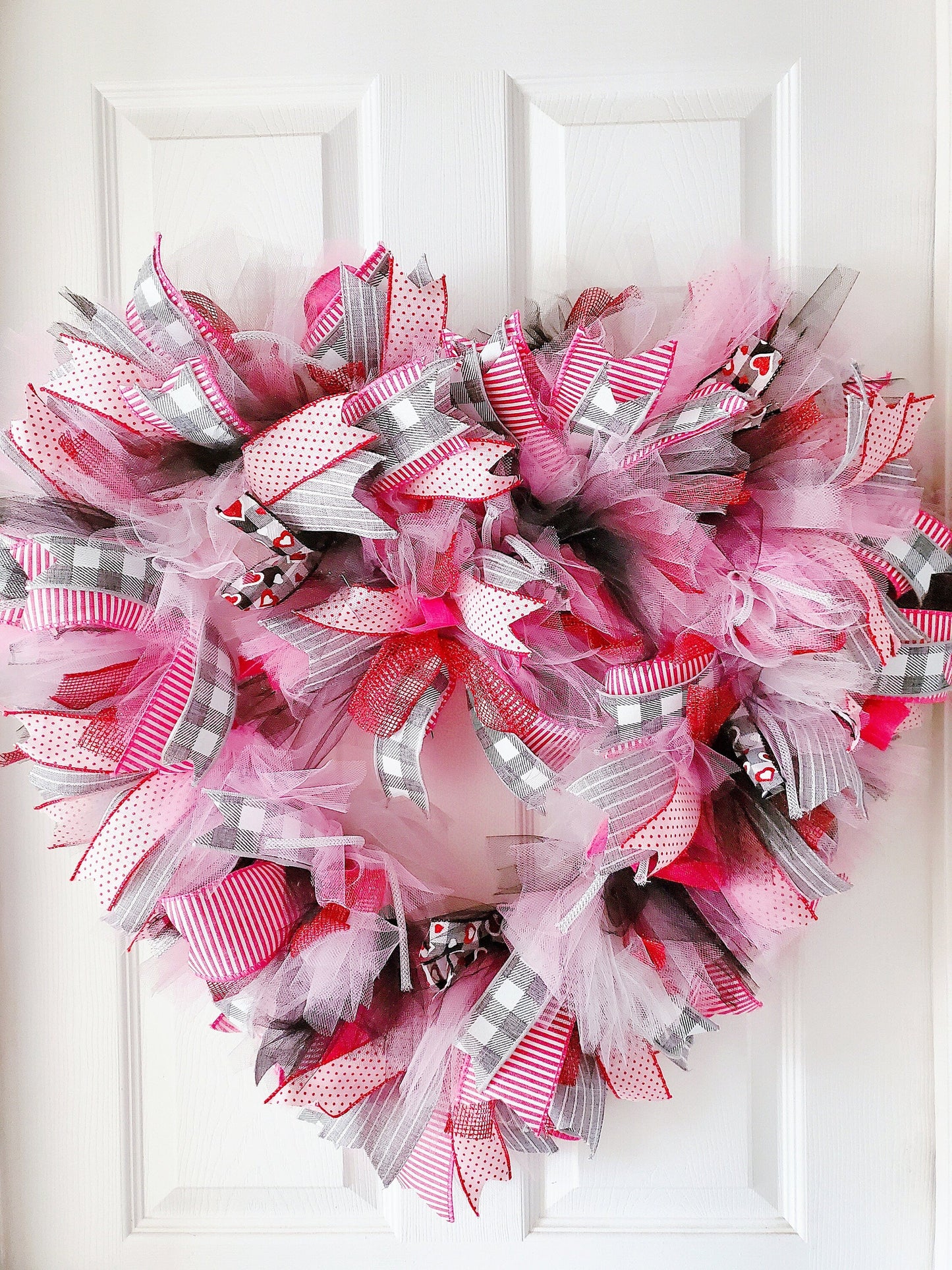 Valentines Wreath, Pink Heart Wreath, Valentine's Day Gift, Tulle Ribbon Decor, Front Door Hanger, Handmade Love Wreath, Gift for Mom My Store