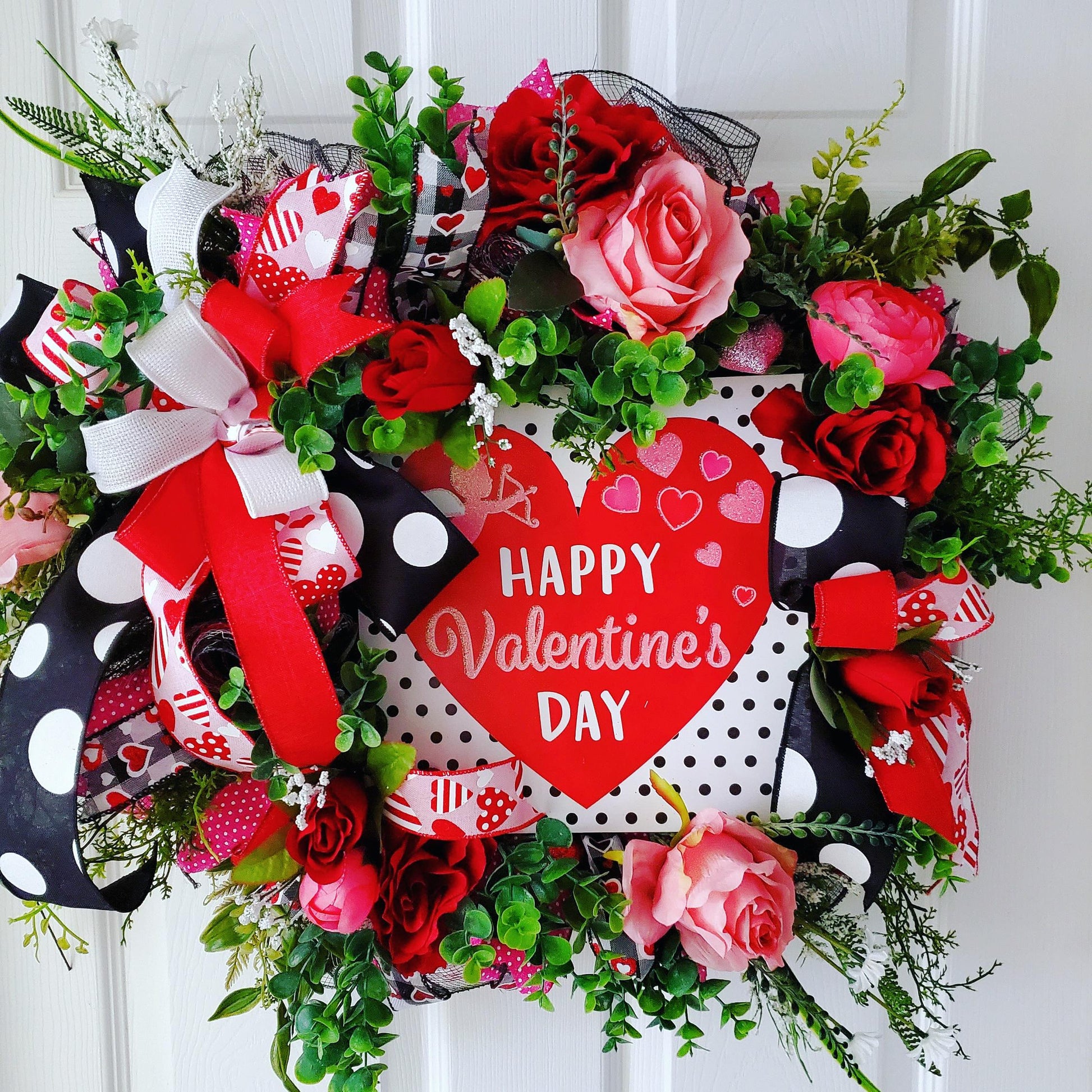 Valentines Wreath, Valentine's Day Gift, Front Door Porch Decor, Valentines Party Decor, Handmade Floral Door Design, Wall Art Hanger My Store