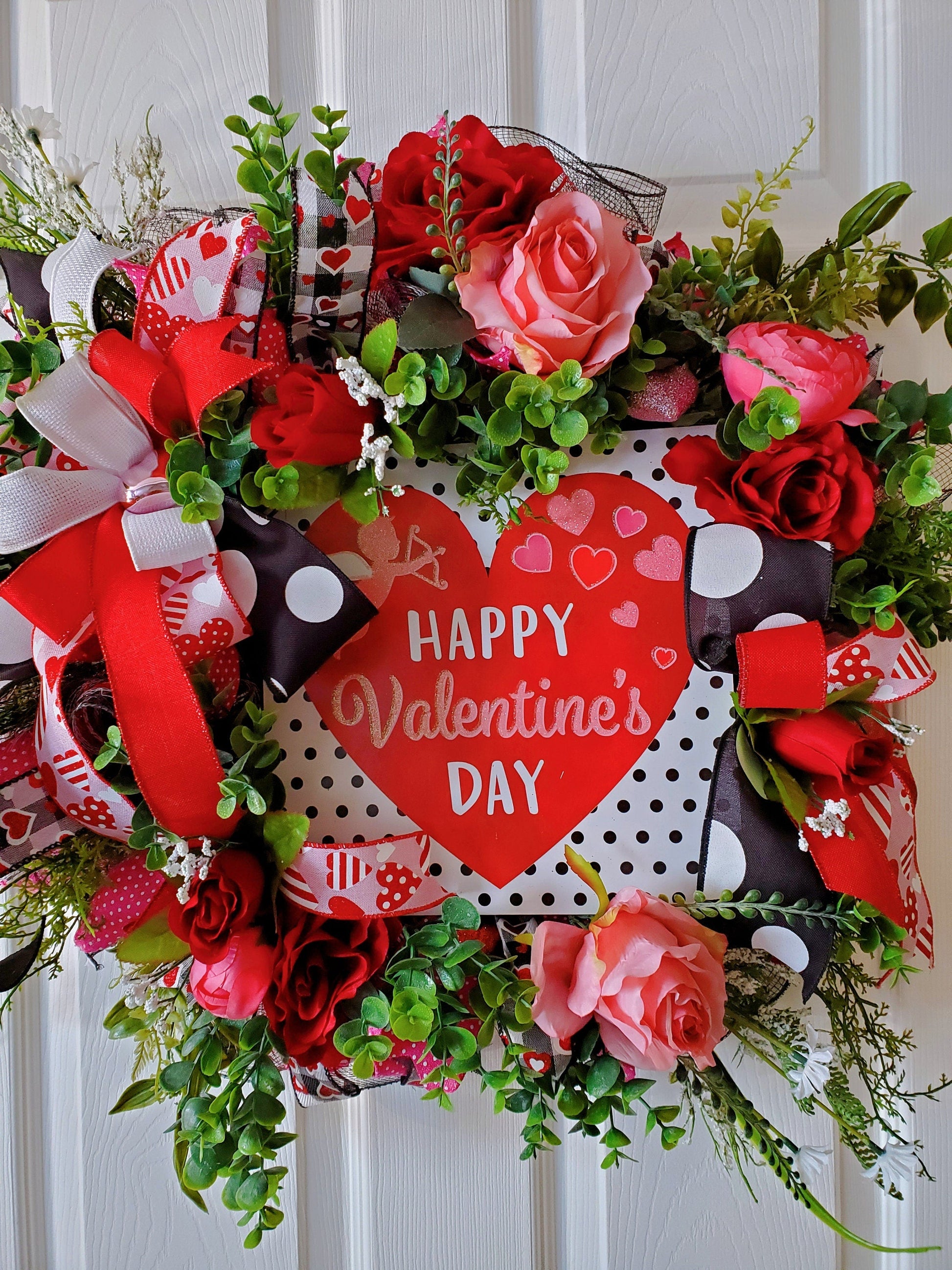 Valentines Wreath, Valentine's Day Gift, Front Door Porch Decor, Valentines Party Decor, Handmade Floral Door Design, Wall Art Hanger My Store
