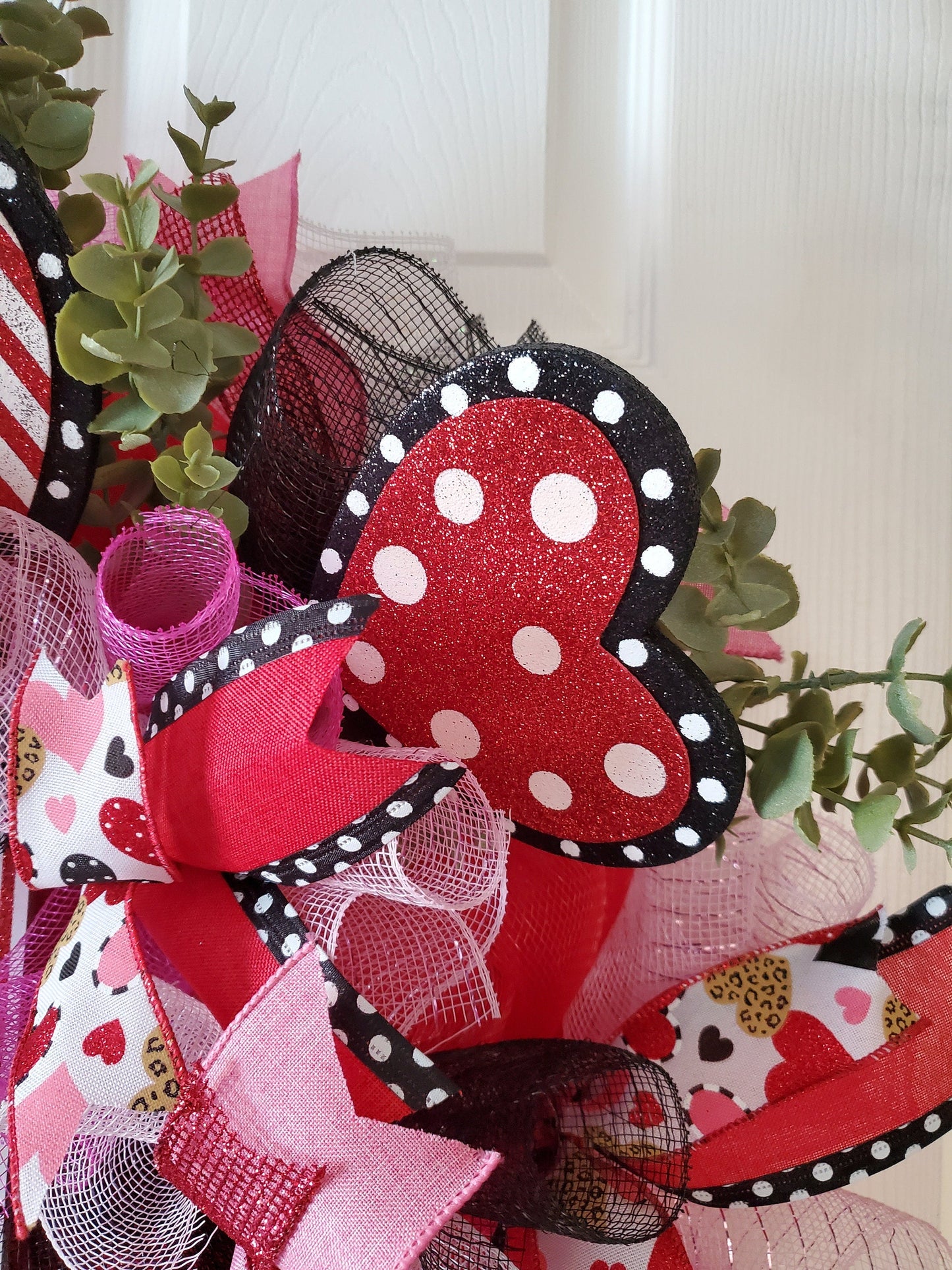 Valentines Wreath, Valentine's Day Gift, Pink Wreath, Heart Wreath, Heart Front Door Decor, Love Wreath, Red and Pink Wreath, Sending Love My Store