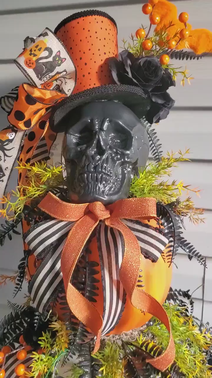 Halloween Skull Pumpkin Candlestick, Spooky Goth Centerpiece, Unique Halloween Gothic Candelabra Centerpiece, Victorian Goth Candlestick