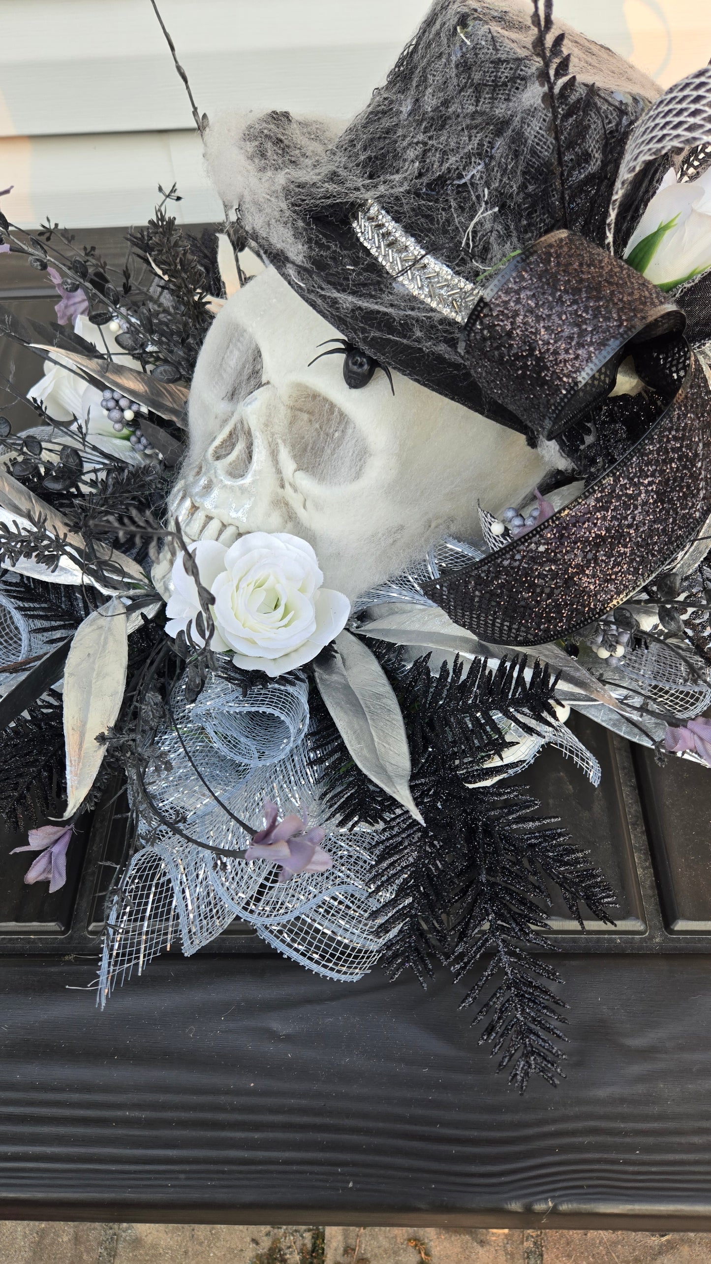 Animated Halloween or Fall Skull Centerpiece with Light-Up Eyes - Gothic Fall Floral Arrangement with Moving Hat