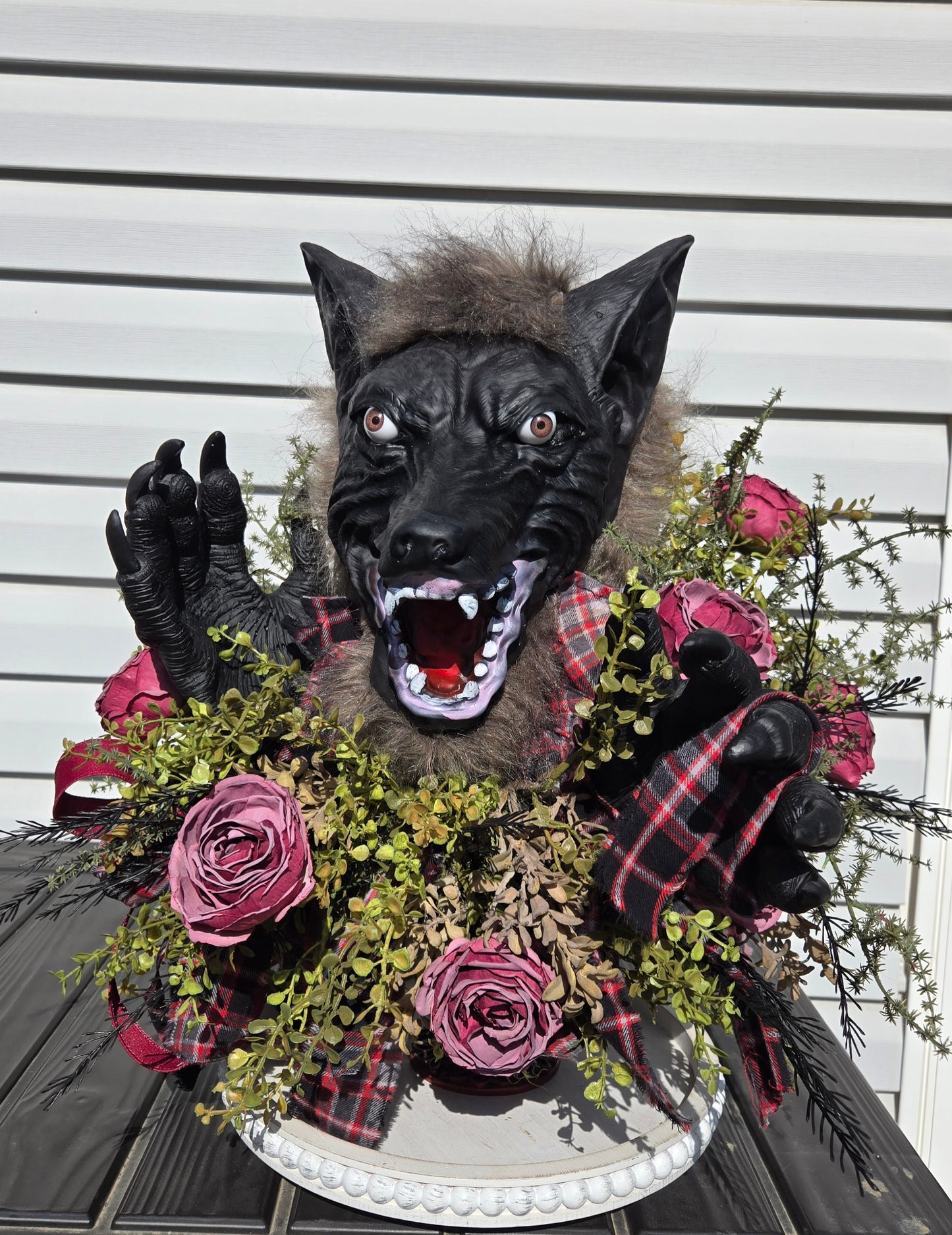 Romantic Gothic Werewolf Halloween Centerpiece | Animated Horror Floral Arrangement | One-of-a-Kind Decor