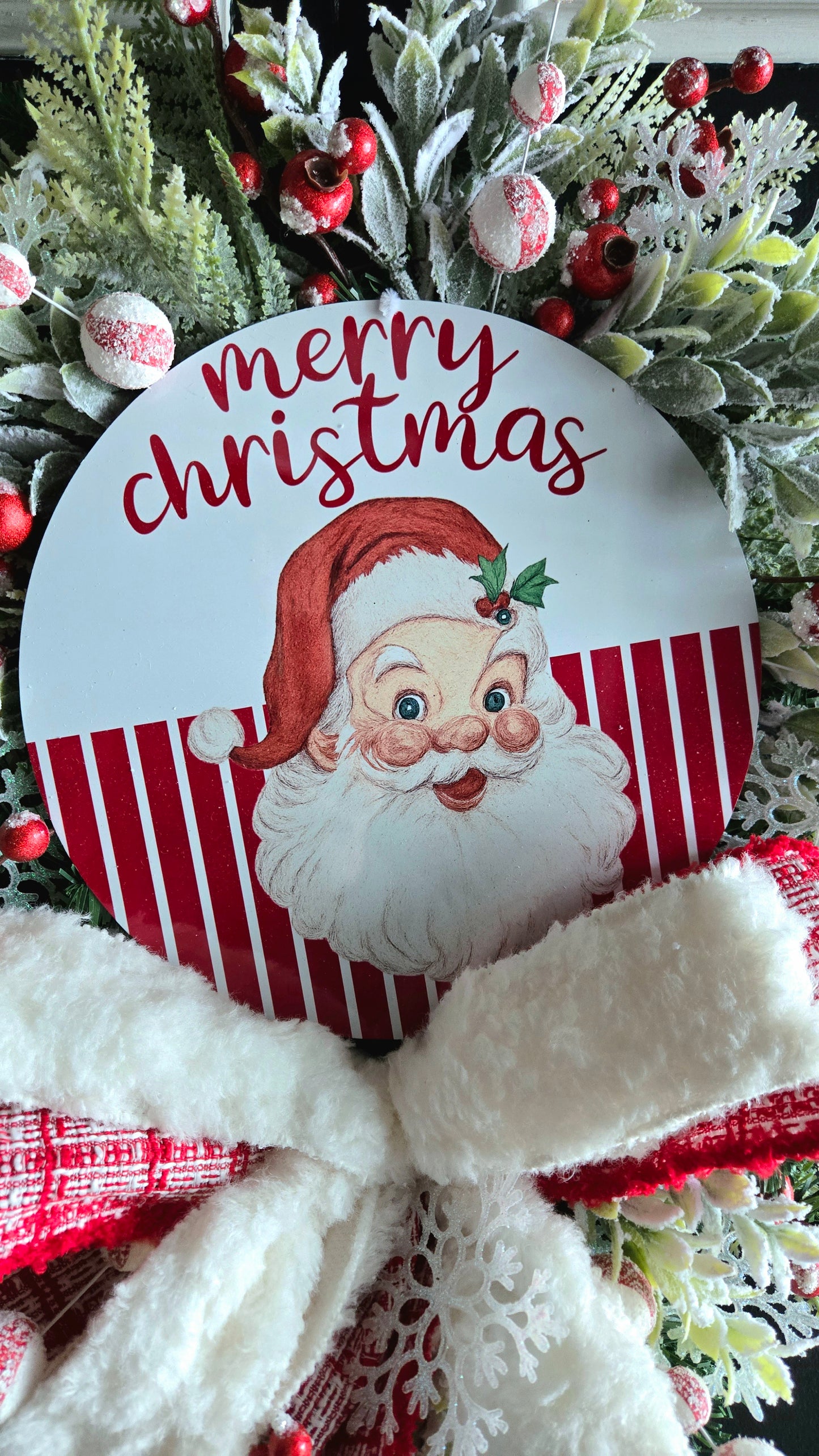 Santa Swag – Slim Pancake Style Christmas Door Wreath