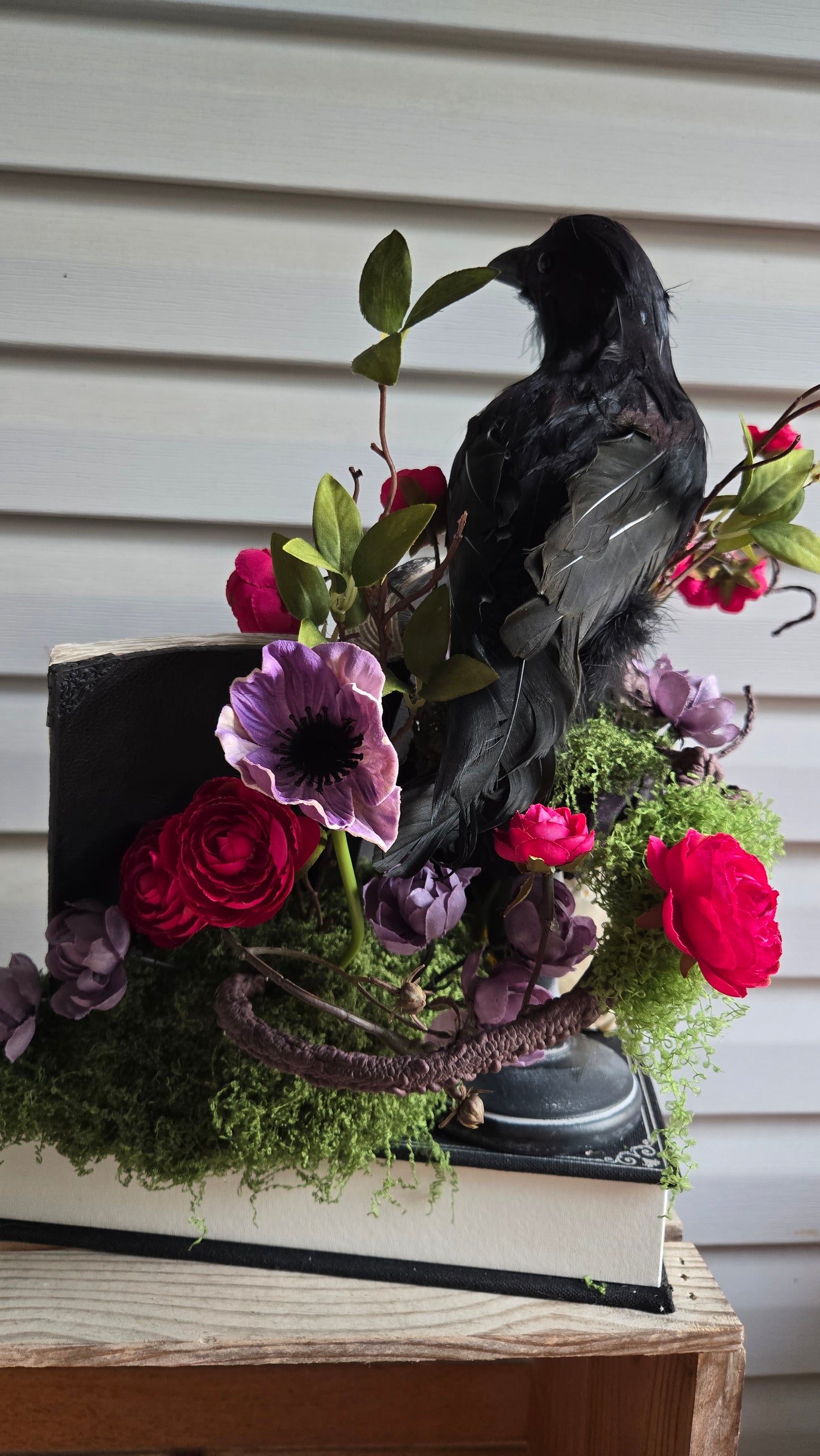 The Raven Gothic Centerpiece | Edgar Allan Poe Inspired Literary Halloween Decor
