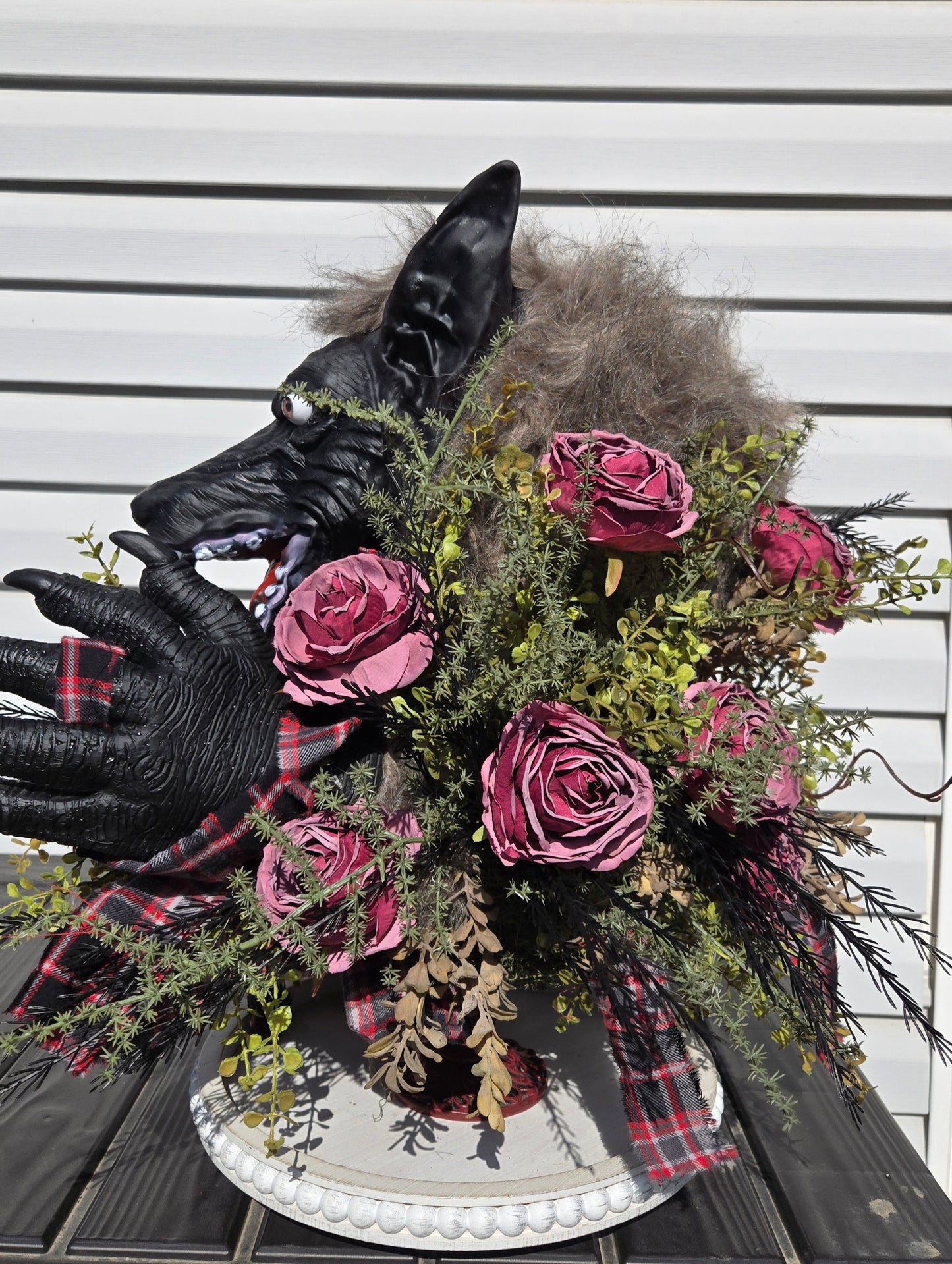 Romantic Gothic Werewolf Halloween Centerpiece | Animated Horror Floral Arrangement | One-of-a-Kind Decor