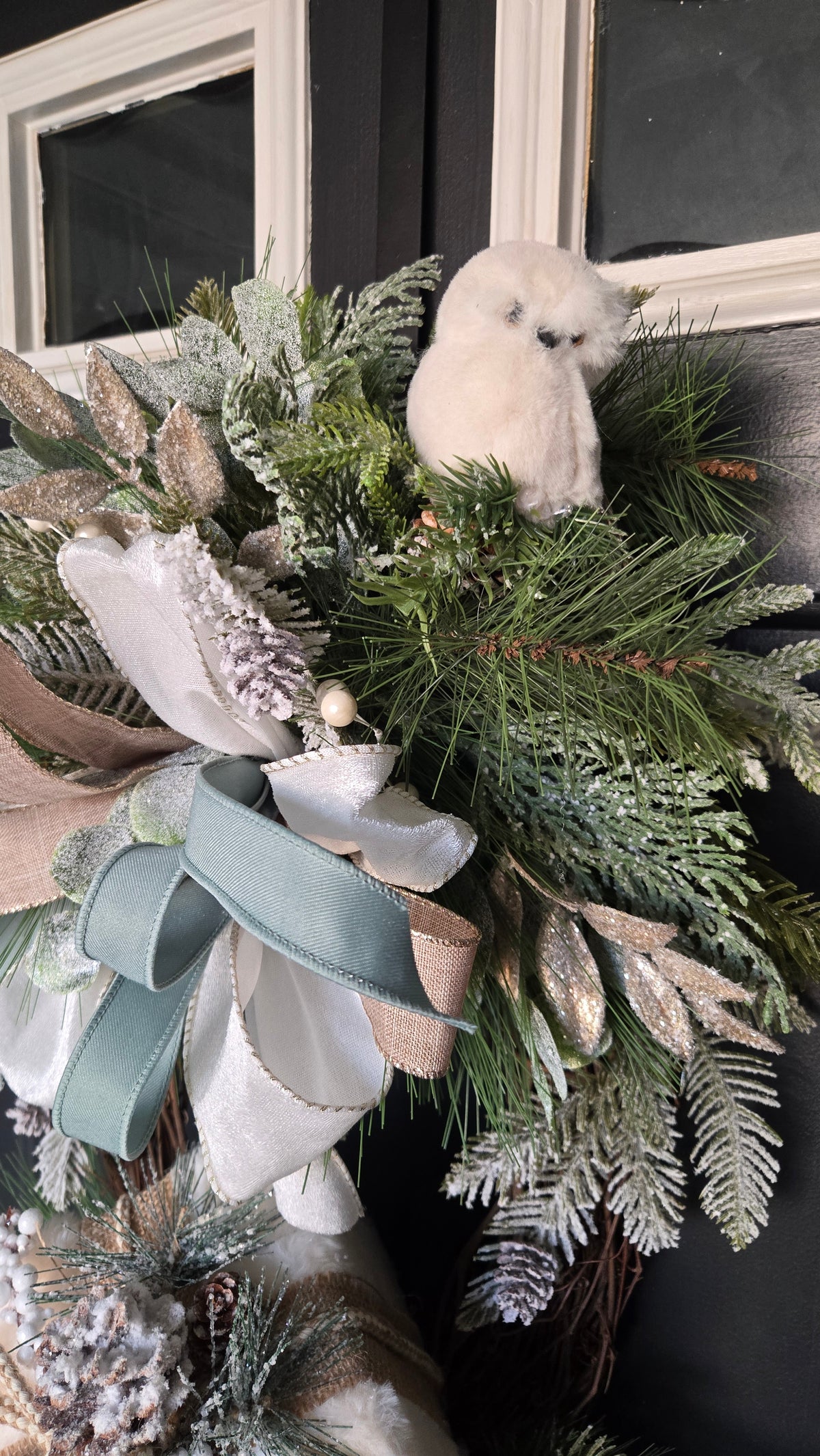 Winter Woodland Oval Grapevine Wreath | Snowy Owl & Luxury Christmas Door Swag