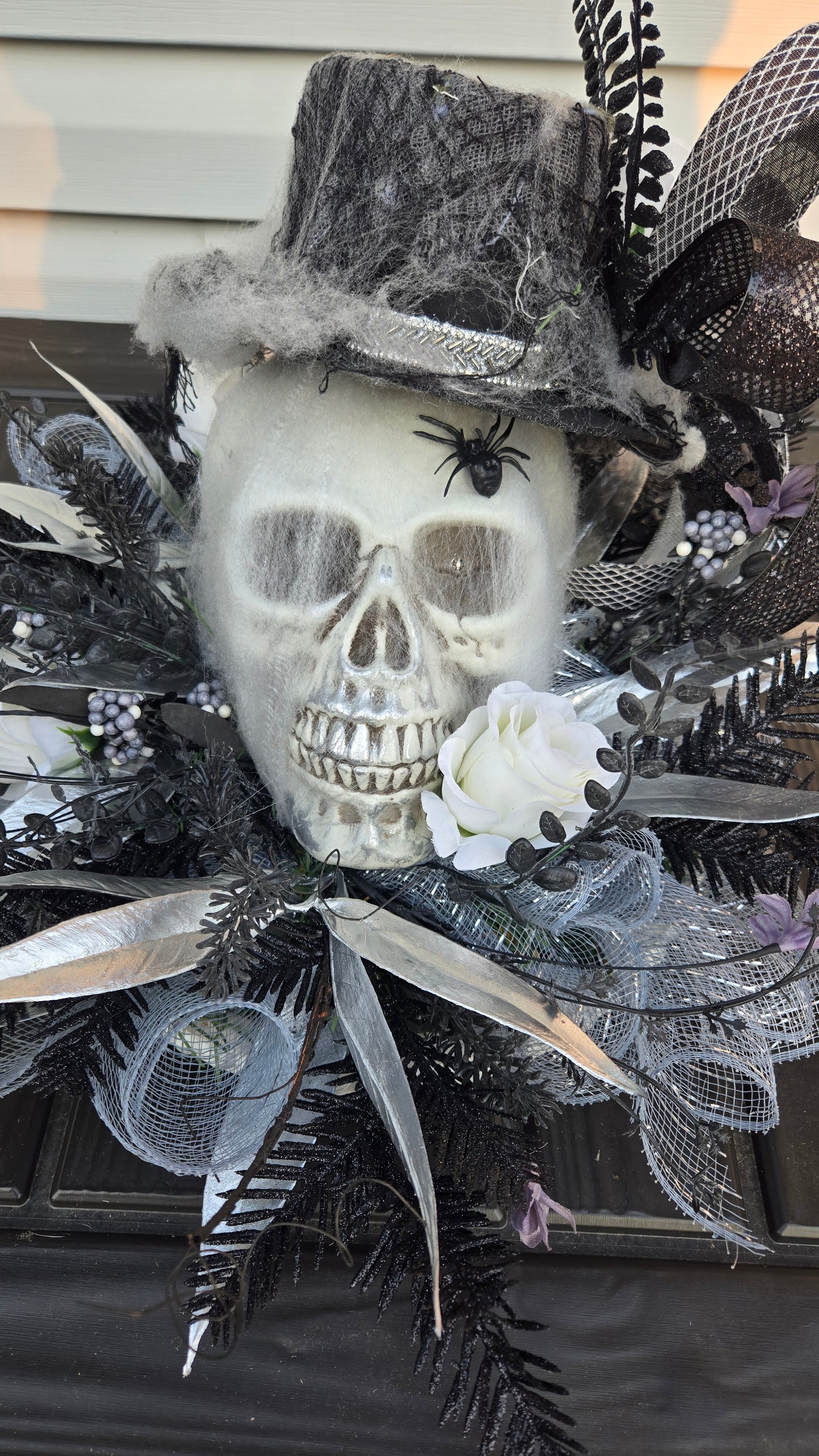 Animated Halloween or Fall Skull Centerpiece with Light-Up Eyes - Gothic Fall Floral Arrangement with Moving Hat