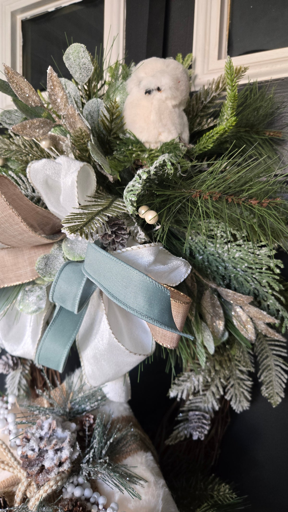 Winter Woodland Oval Grapevine Wreath | Snowy Owl & Luxury Christmas Door Swag