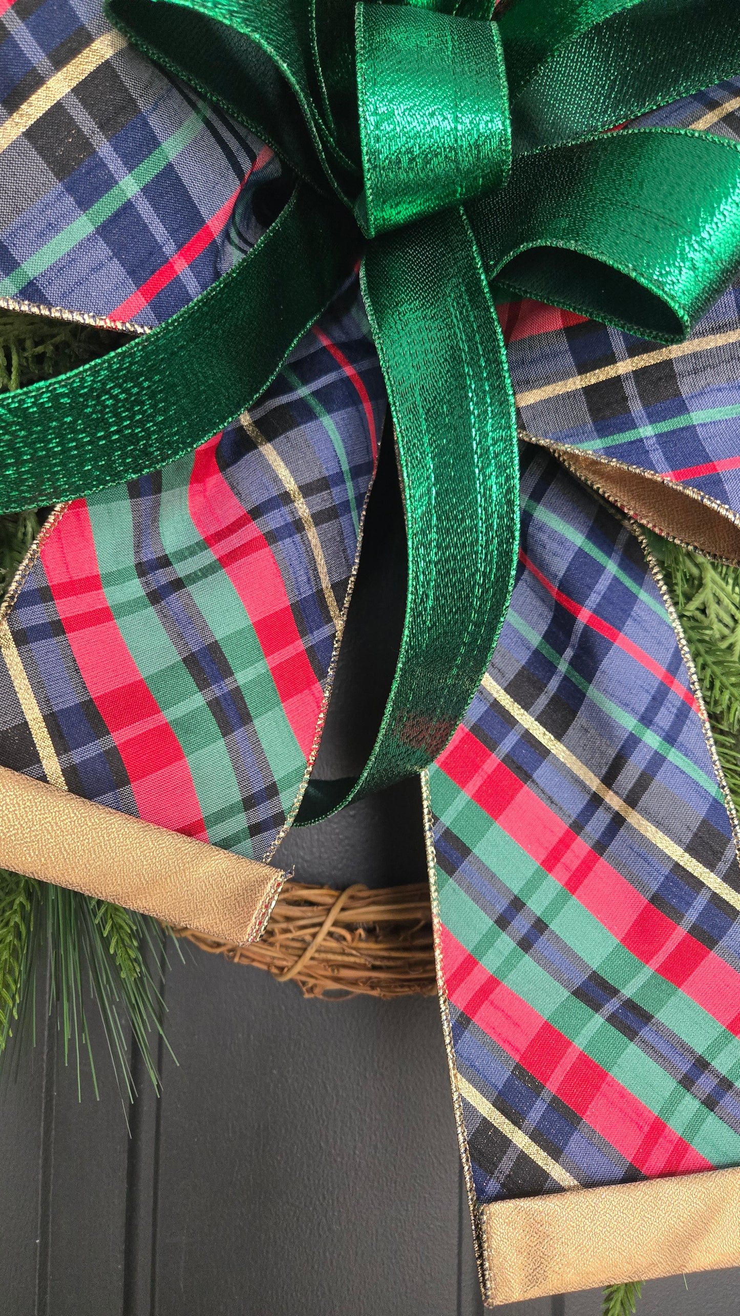 Ralph Lauren Inspired Christmas Wreath – Classic Tartan Plaid Wreath