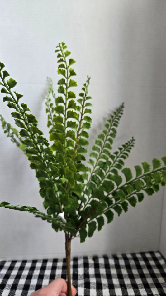 20" Real Touch Lace Fern Bush