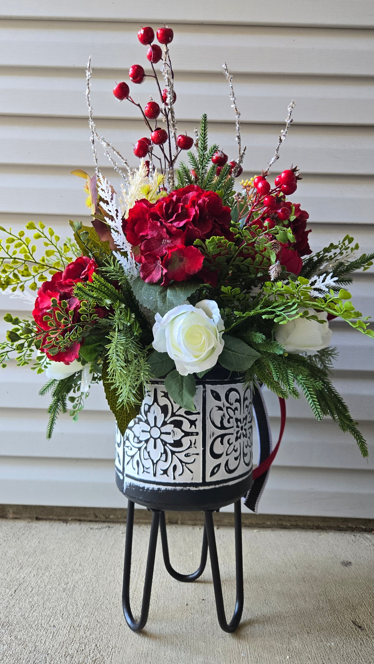 Style That Spot Crimson & Evergreen Floor Arrangement | Black, White & Red Holiday Plant Stand