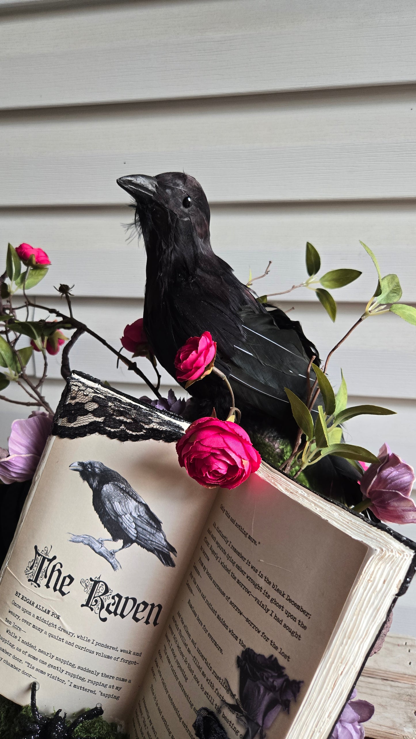 The Raven Gothic Centerpiece | Edgar Allan Poe Inspired Literary Halloween Decor