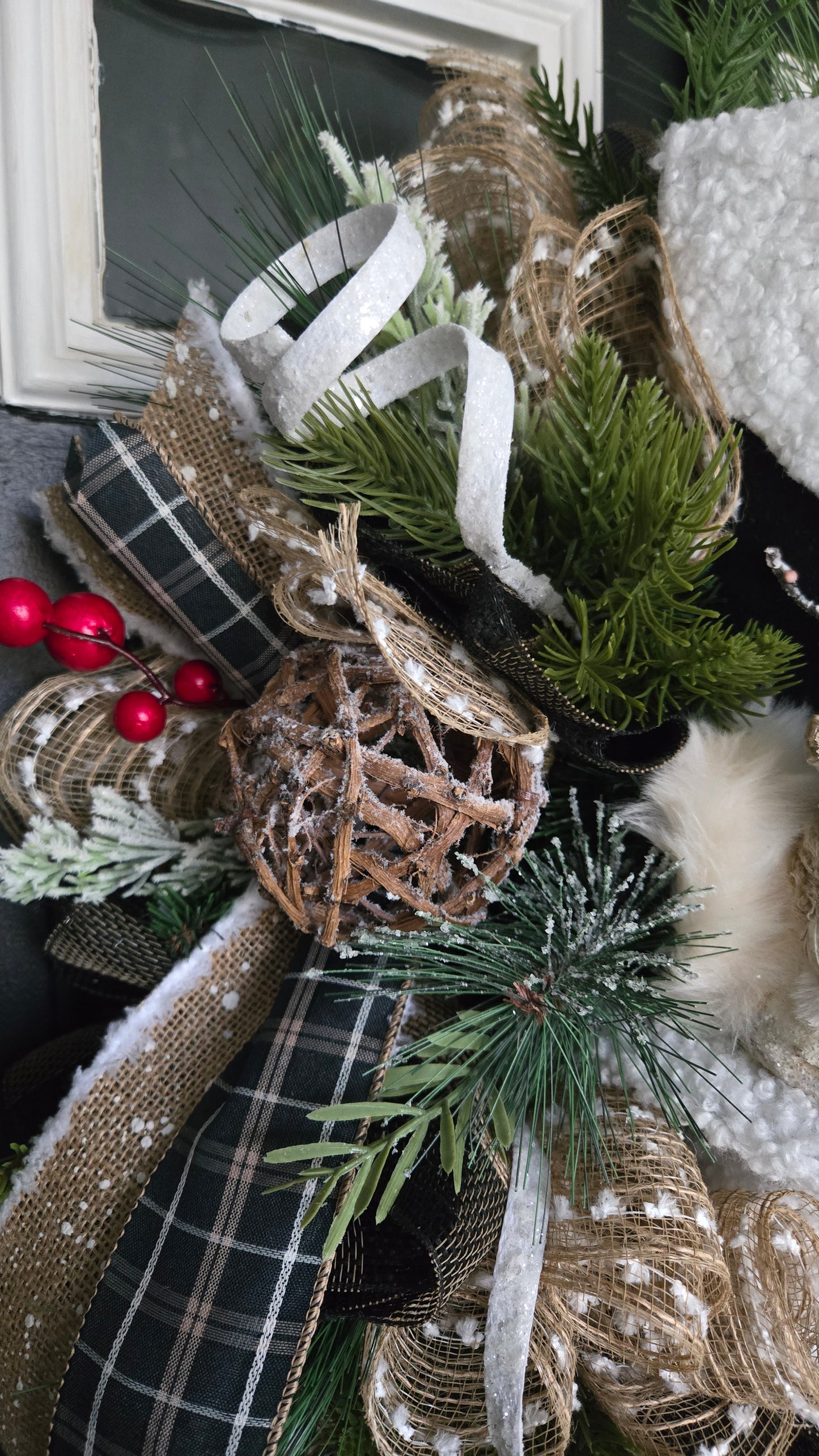 Rustic Snowman Christmas Wreath with Glasses – Holiday Seasonal Door Wreath with Pinecones & Woodland Accents
