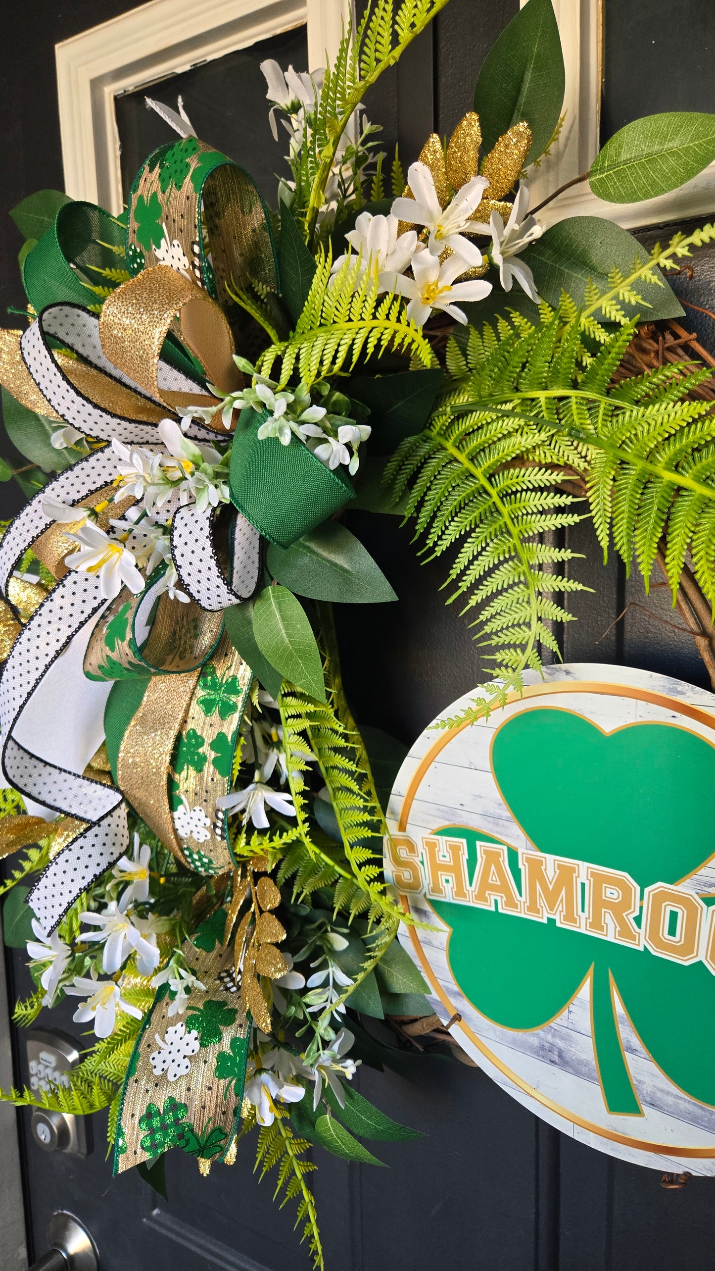 Shamrocks Wreath