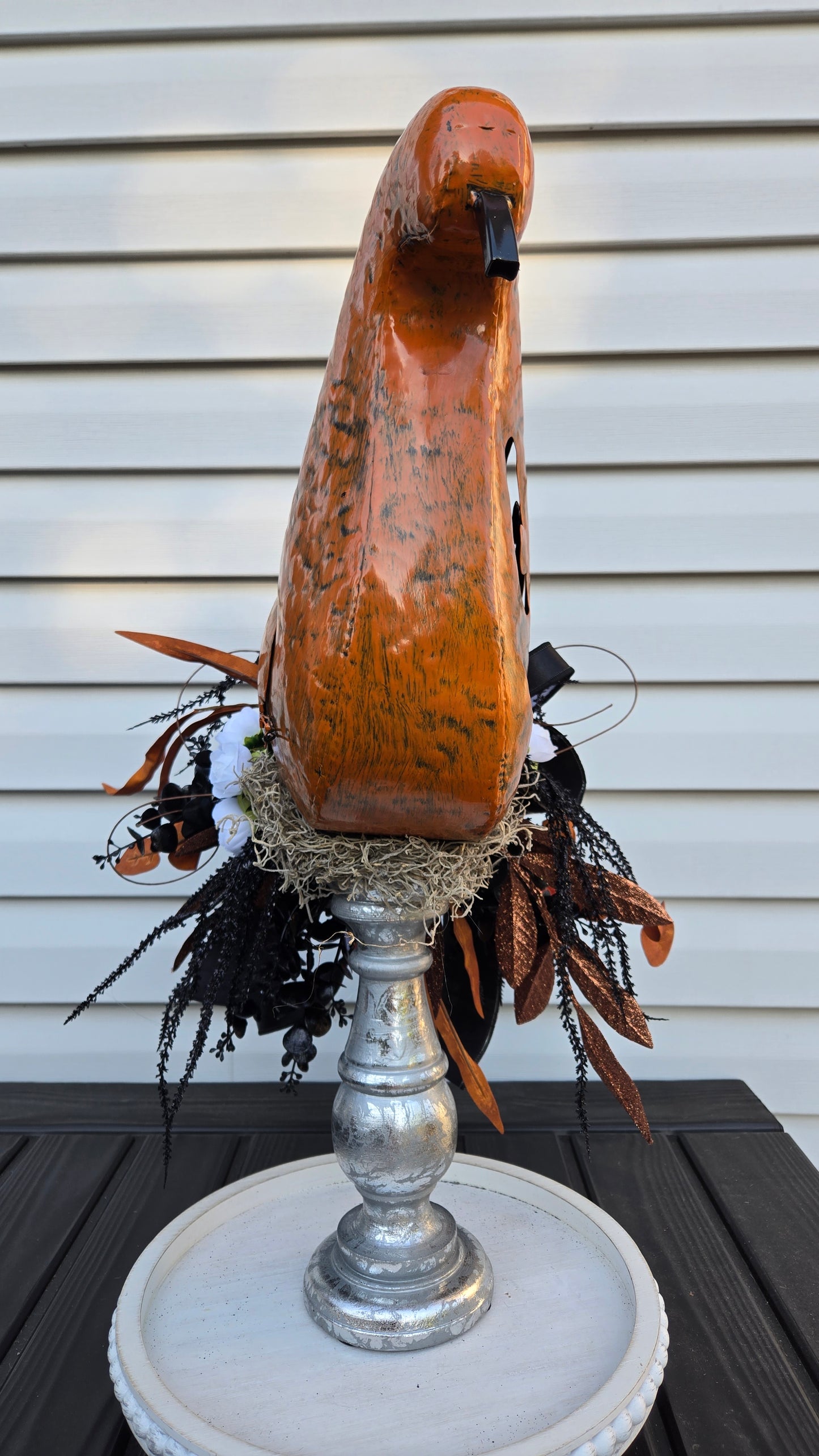 Metal Halloween Jack-O’-Lantern Candlestick Arrangements -| Farmhouse Fall Table Decor