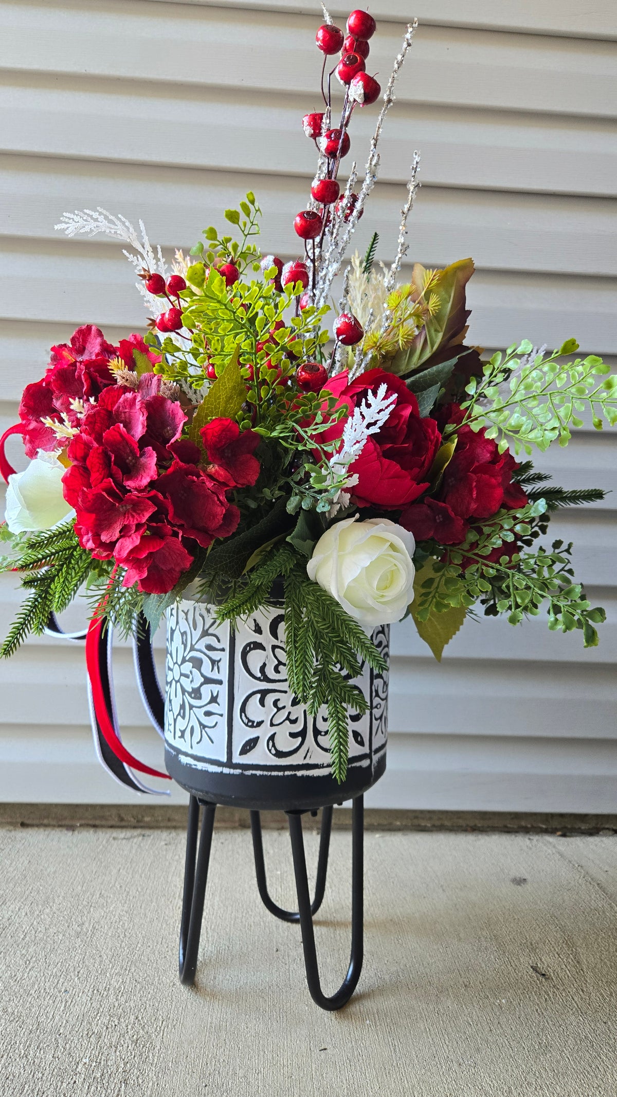 Style That Spot Crimson & Evergreen Floor Arrangement | Black, White & Red Holiday Plant Stand