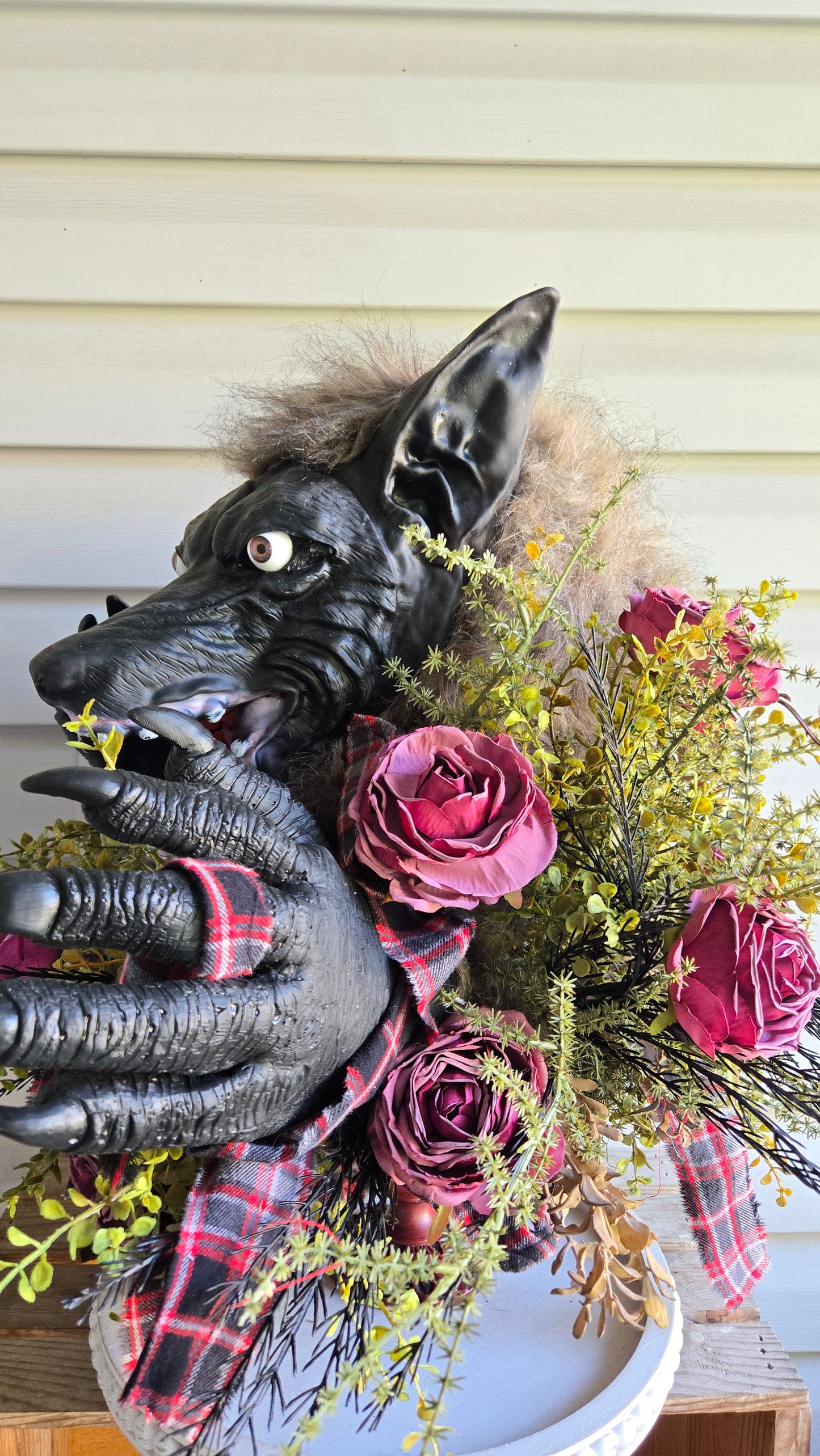 Romantic Gothic Werewolf Halloween Centerpiece | Animated Horror Floral Arrangement | One-of-a-Kind Decor