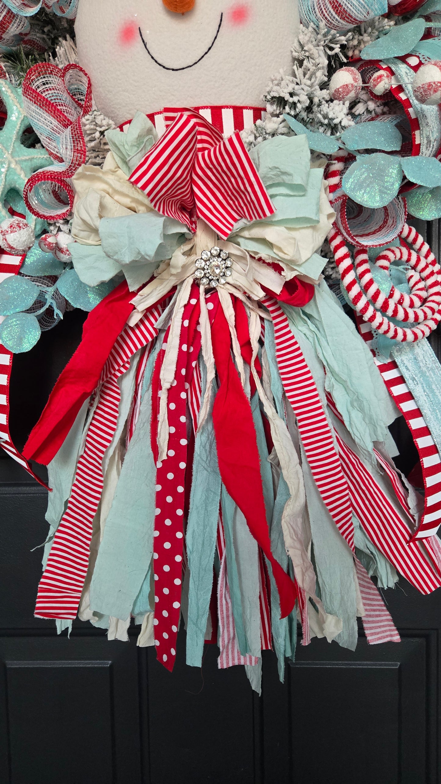 Whimsical Snowman Christmas Wreath with Rag Bow – Peppermint Holiday Door Decor in Red, White & Aqua