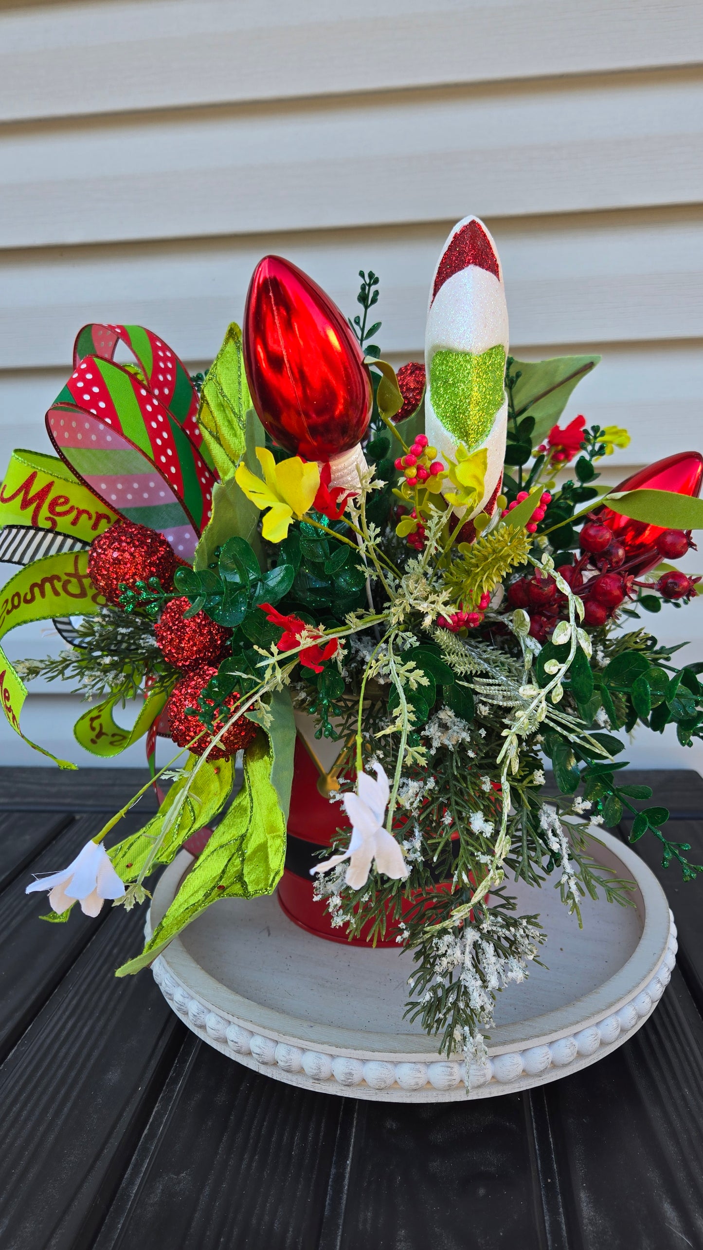 Whimsical Christmas Table Arrangement – Santa Belt Pot Centerpiece