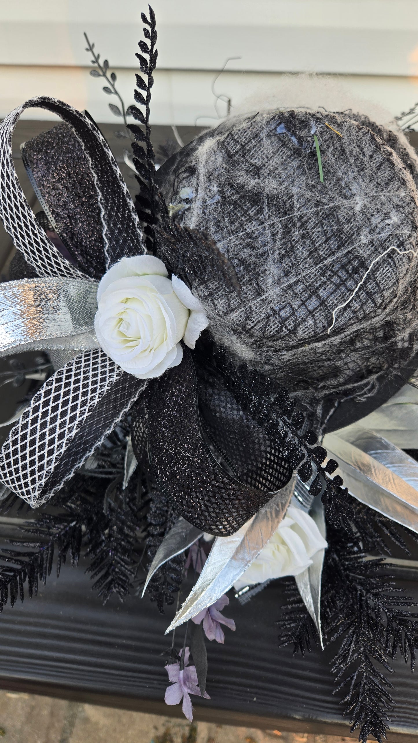 Animated Halloween or Fall Skull Centerpiece with Light-Up Eyes - Gothic Fall Floral Arrangement with Moving Hat