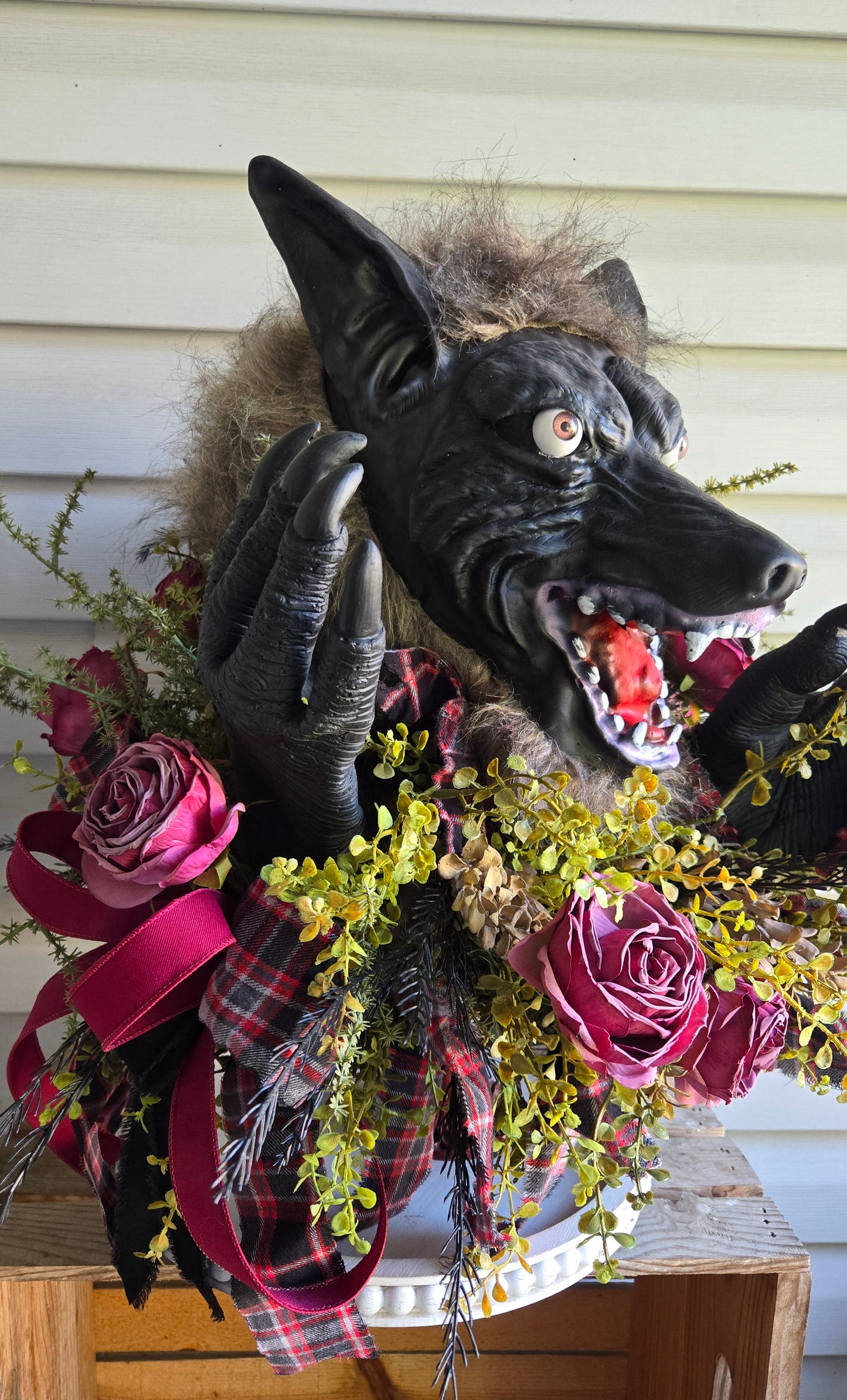 Romantic Gothic Werewolf Halloween Centerpiece | Animated Horror Floral Arrangement | One-of-a-Kind Decor
