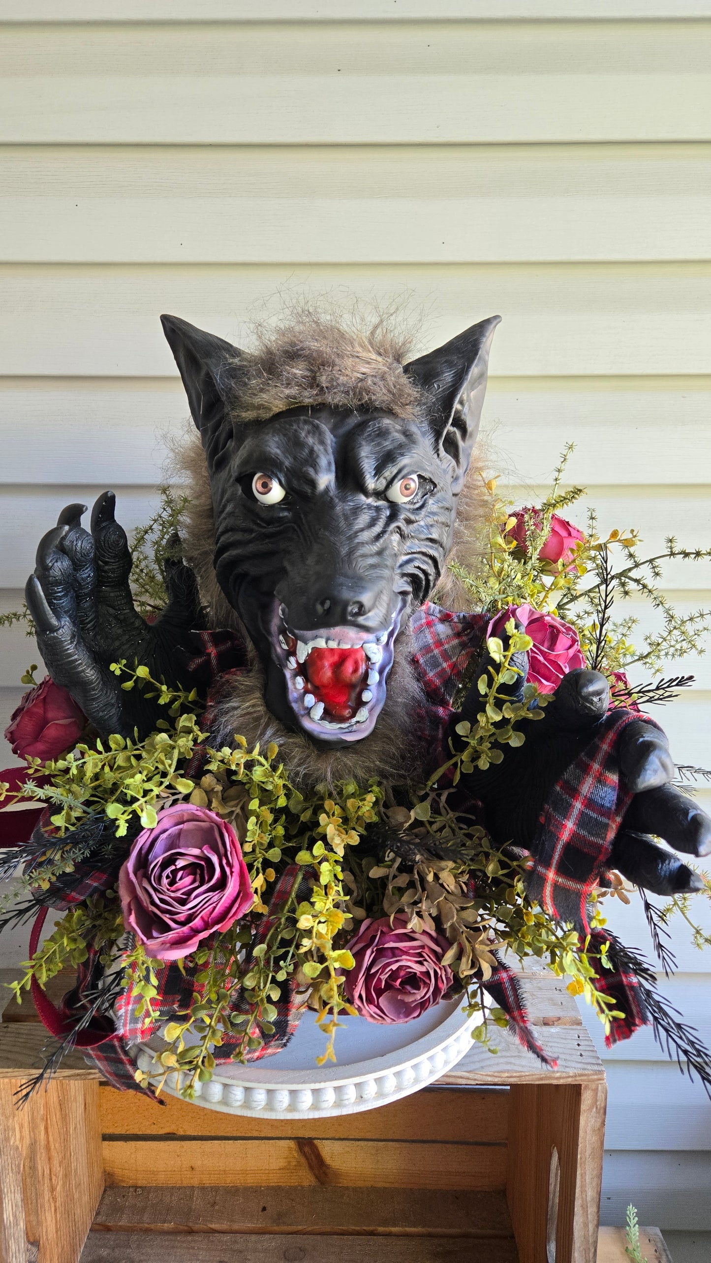 Romantic Gothic Werewolf Halloween Centerpiece | Animated Horror Floral Arrangement | One-of-a-Kind Decor