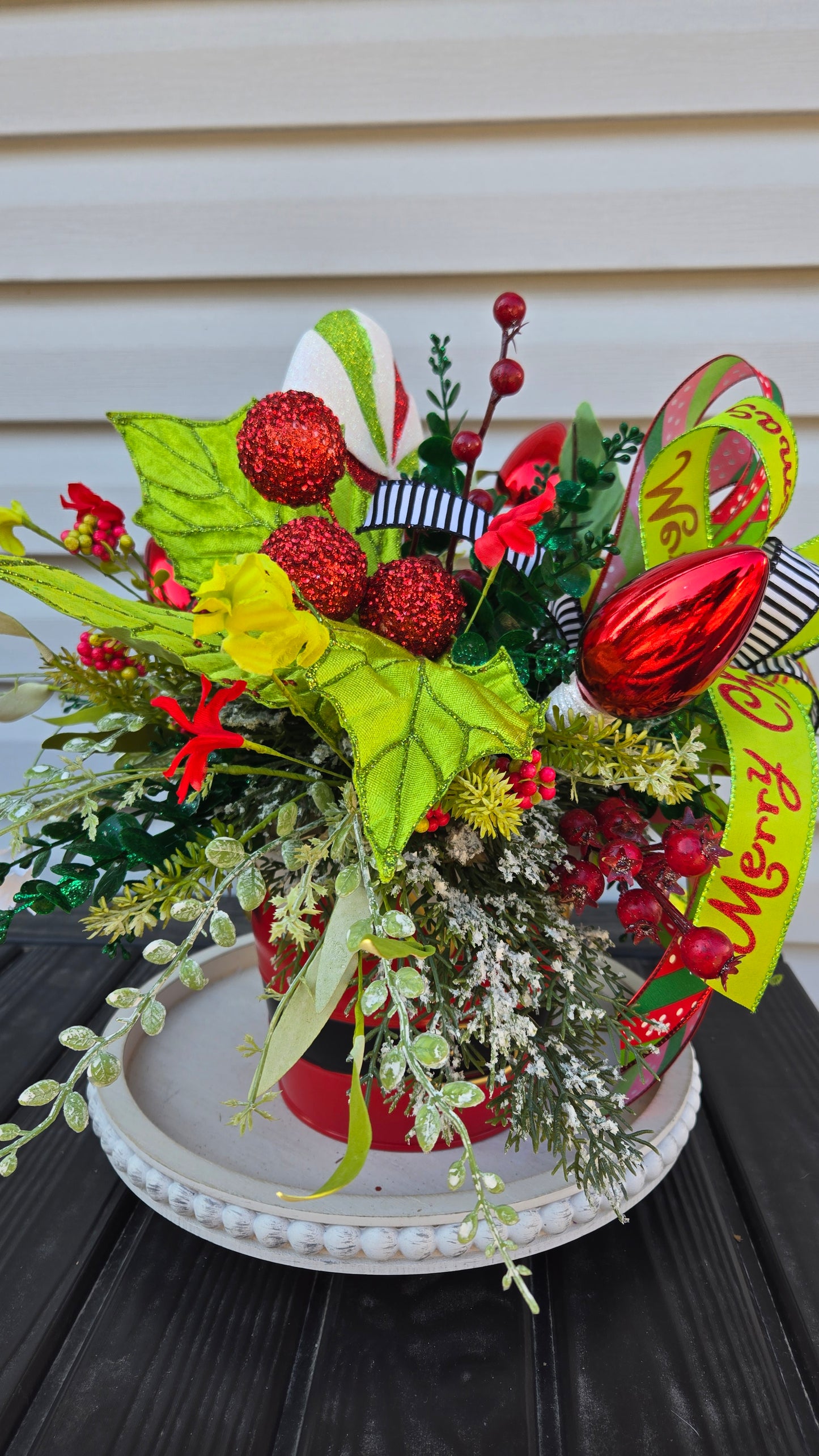 Whimsical Christmas Table Arrangement – Santa Belt Pot Centerpiece